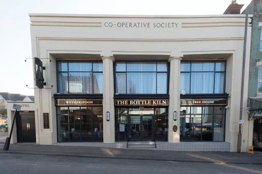 The Bottle Kiln Wetherspoon