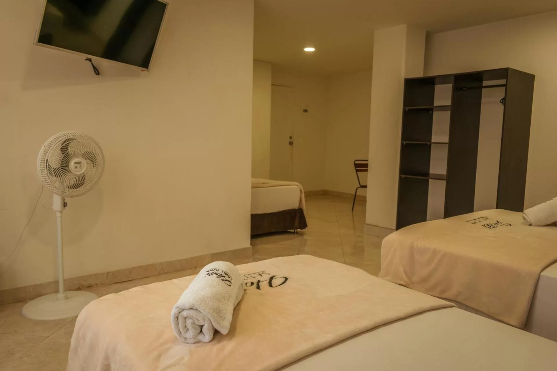 Bed in Hotel Saint John