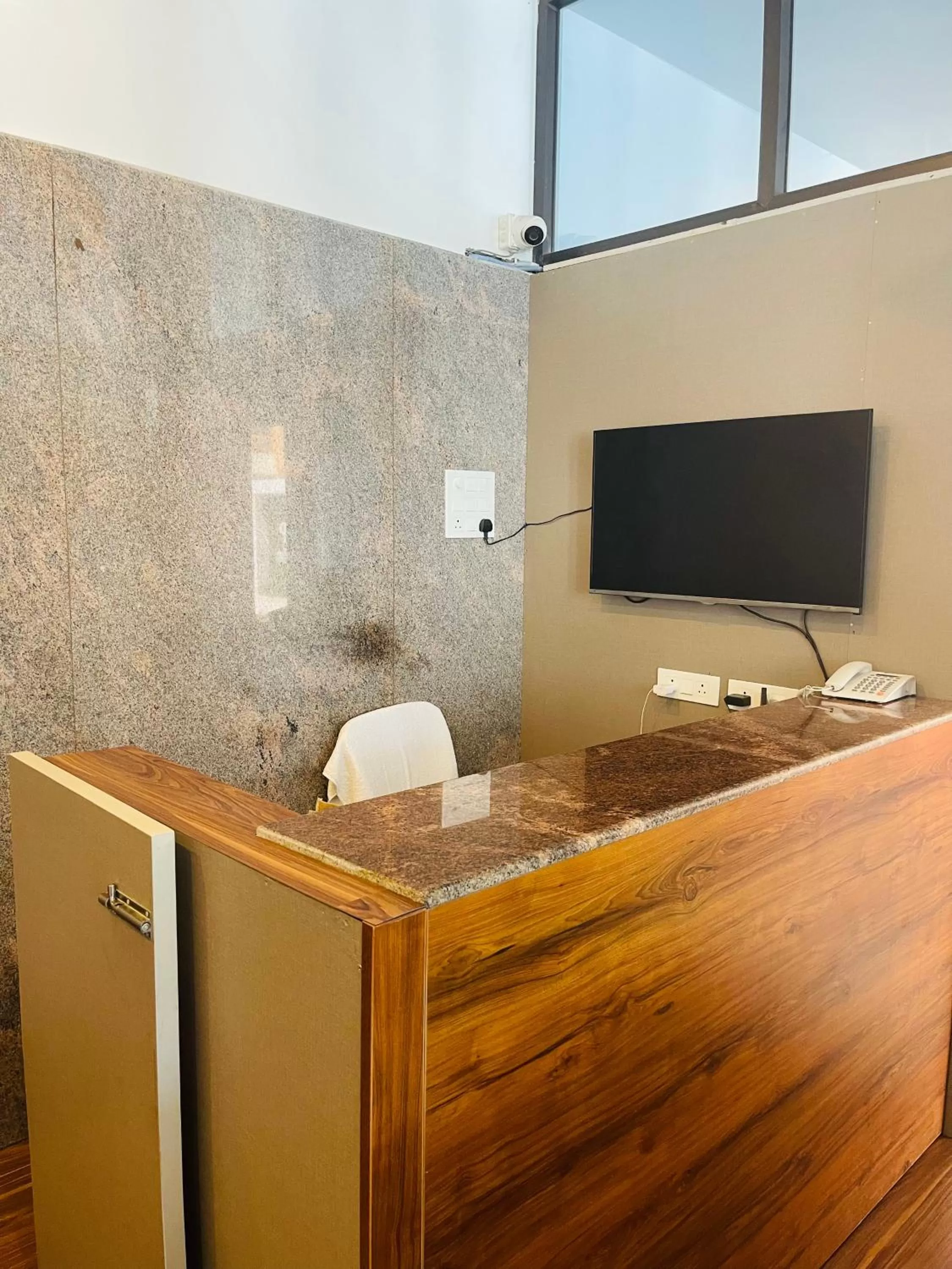 Lobby or reception, TV/Entertainment Center in MVP Residencies