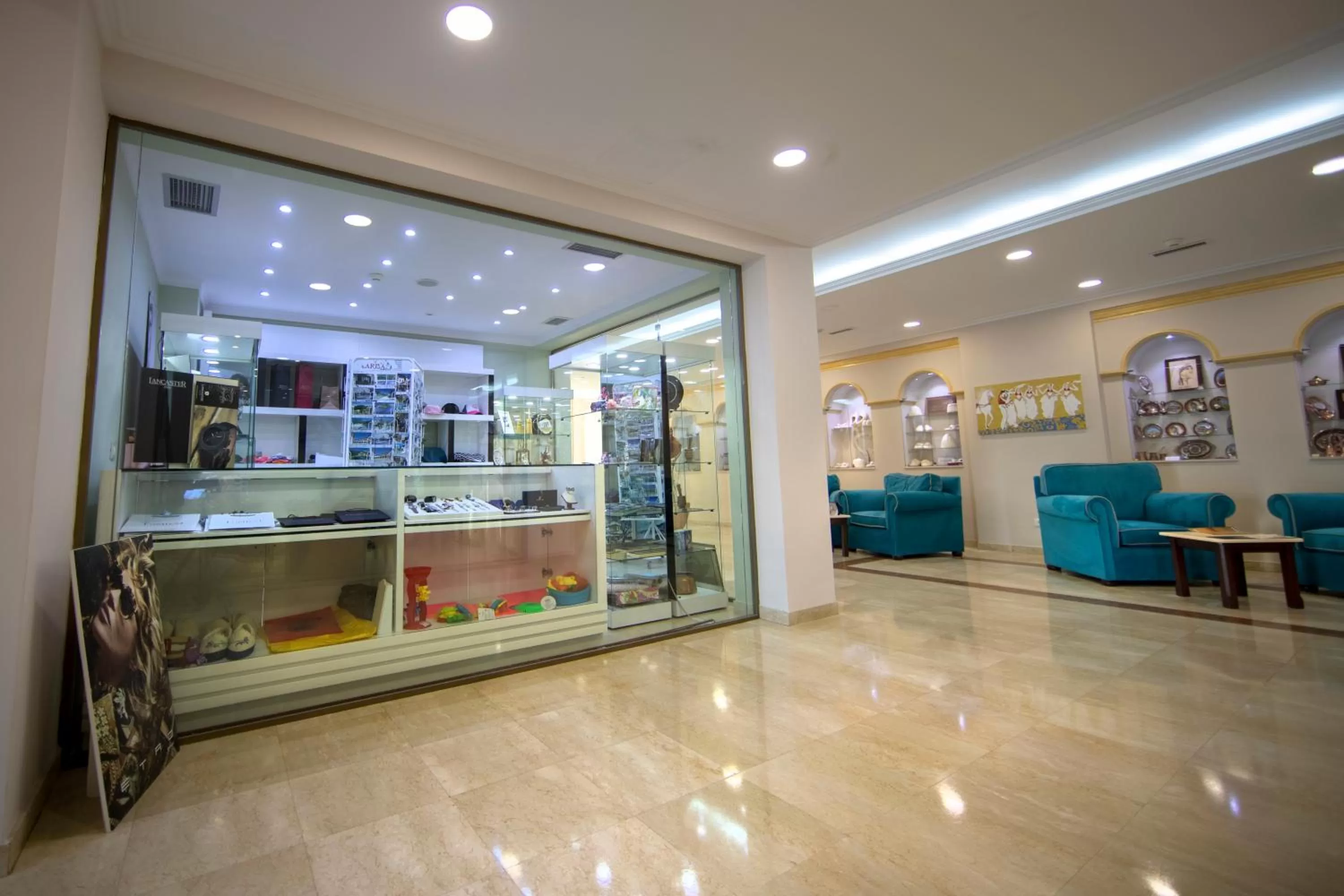 Lobby or reception in Adriatik Hotel, BW Premier Collection