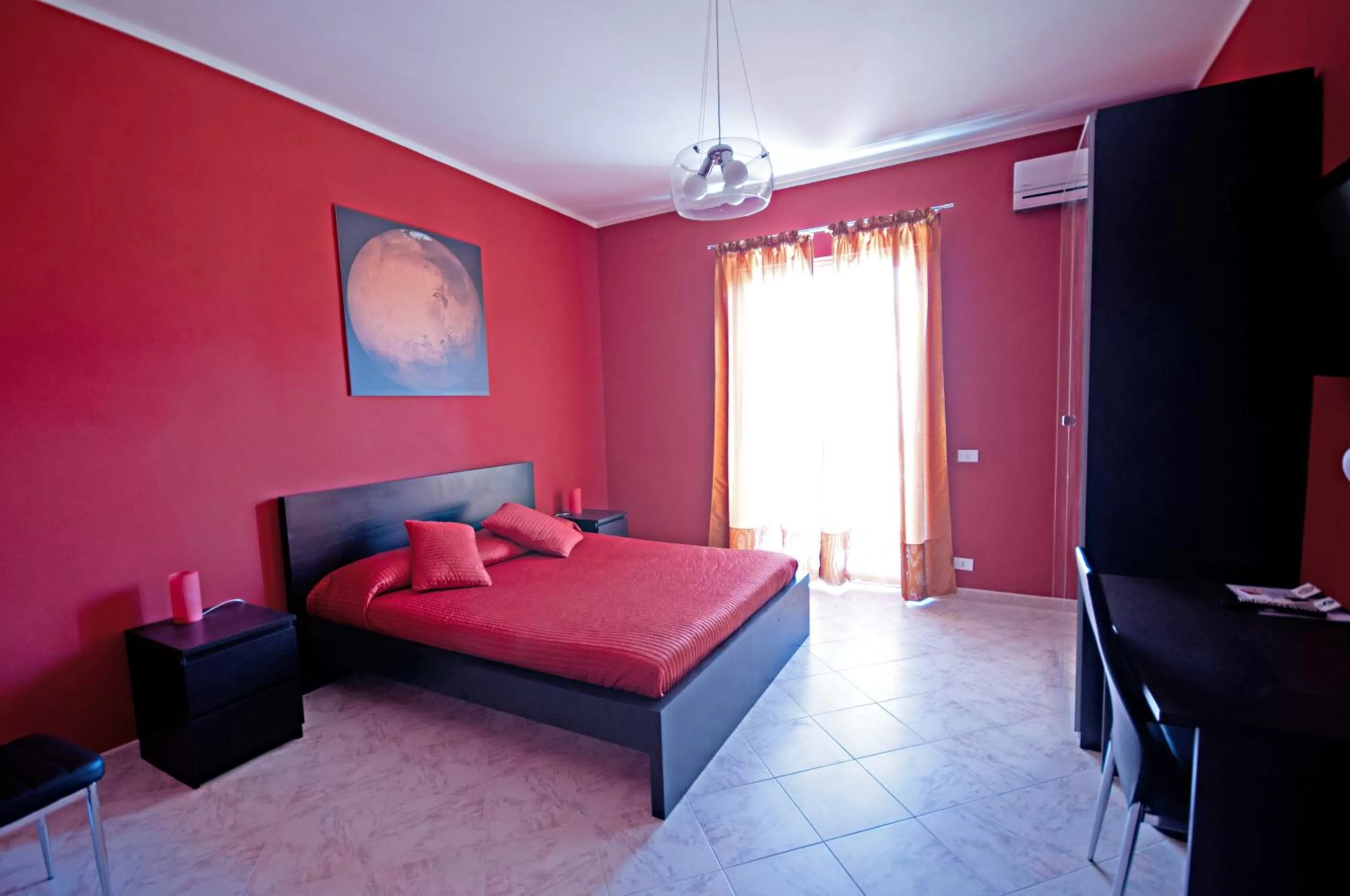 Bedroom, Bed in Kosmos