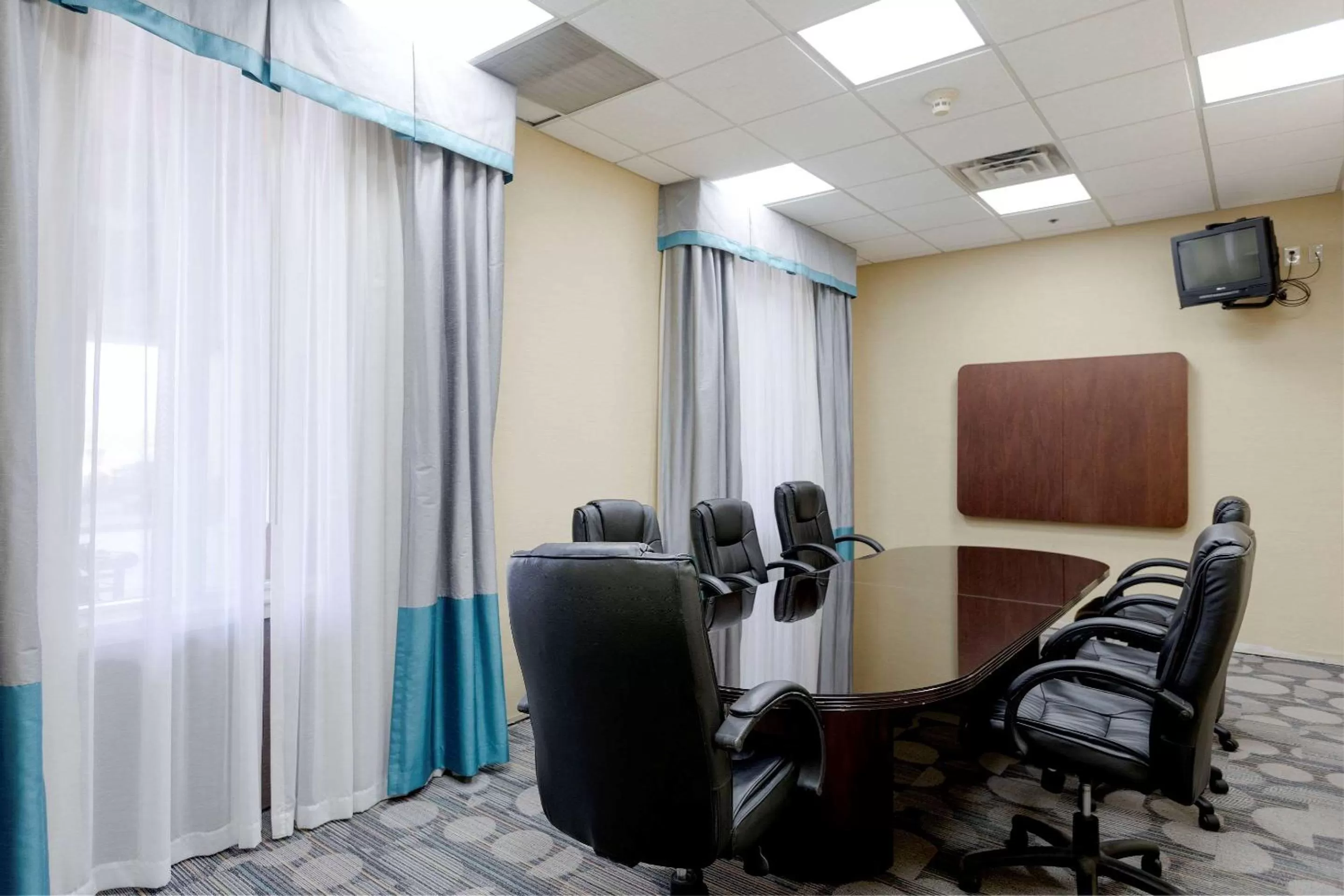 On site in Clarion Hotel Detroit Metro Airport