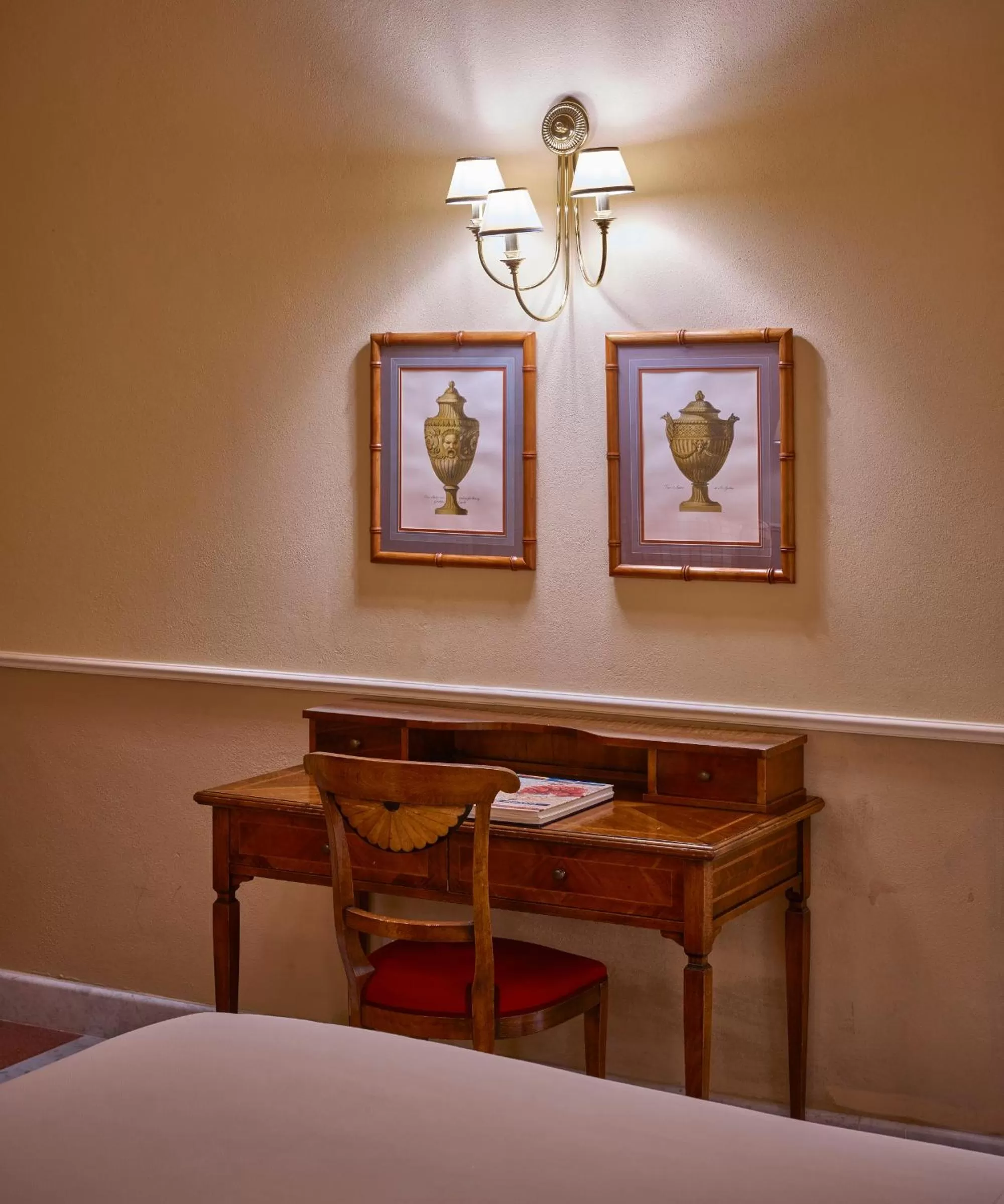Seating area, Bed in Bagni Di Pisa Palace & Thermal Spa - The Leading Hotels of the World
