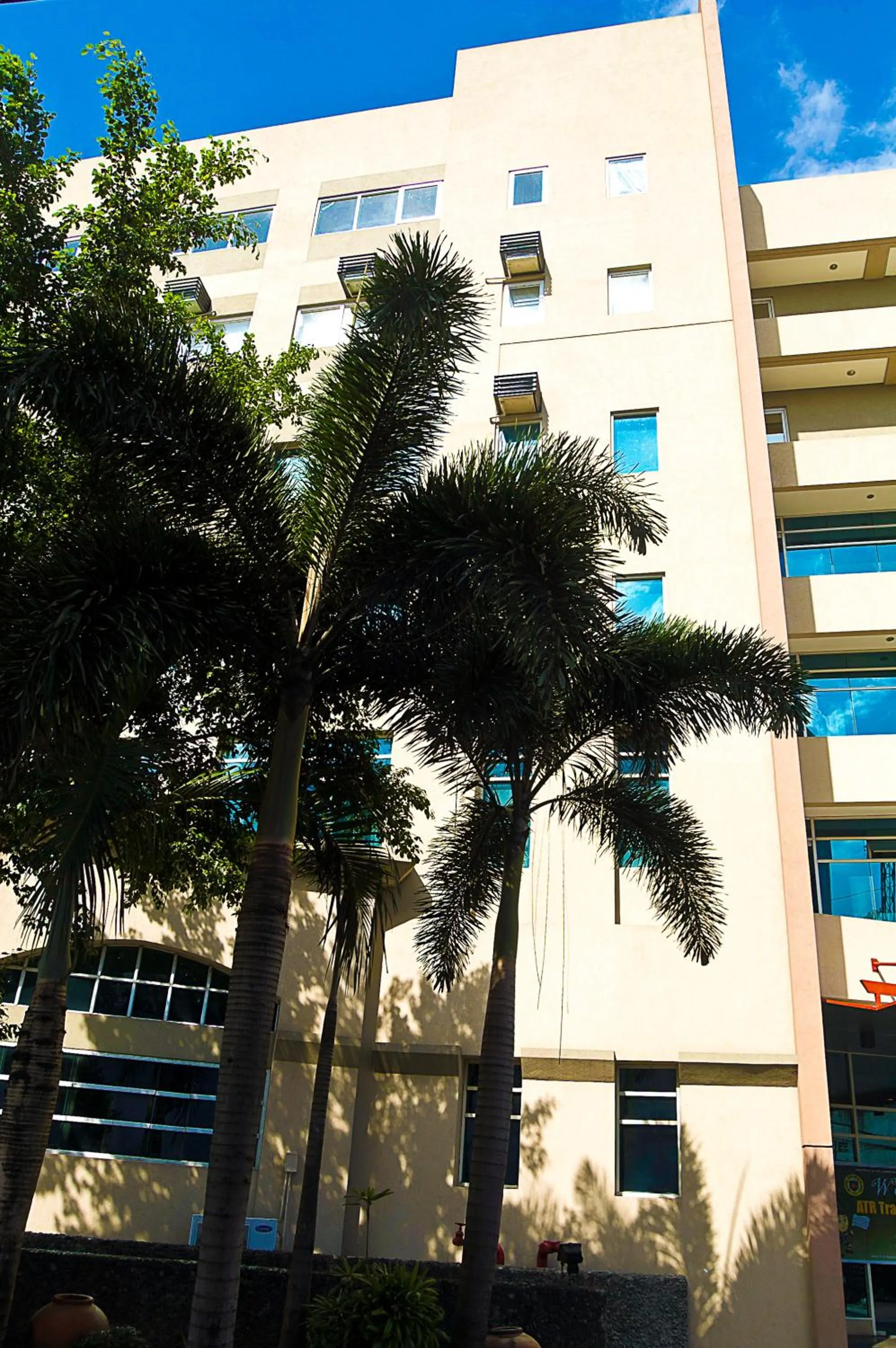 Facade/entrance in El Cielito Inn - Sta. Rosa