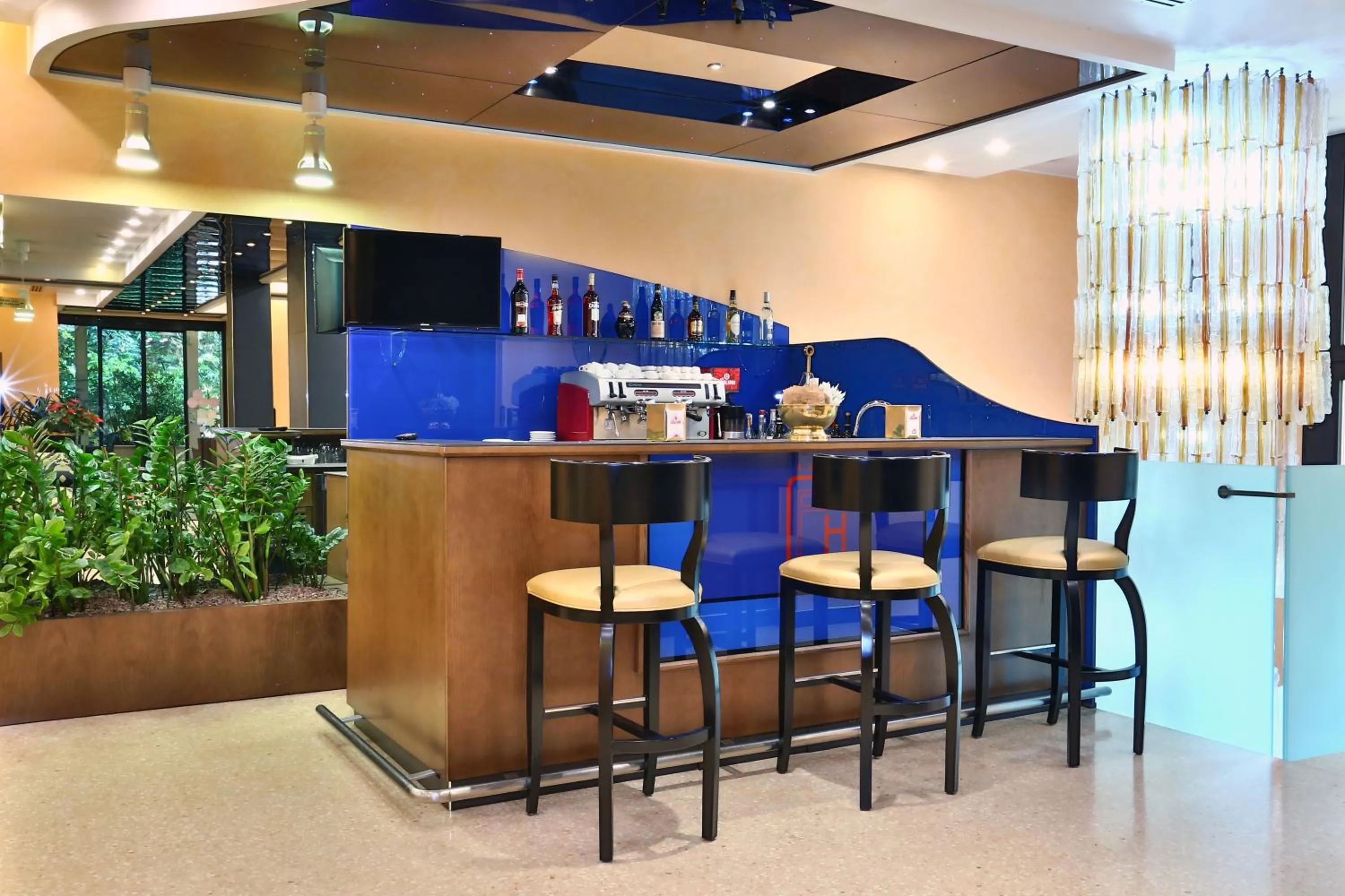 Lounge or bar in Central Park Hotel Modena