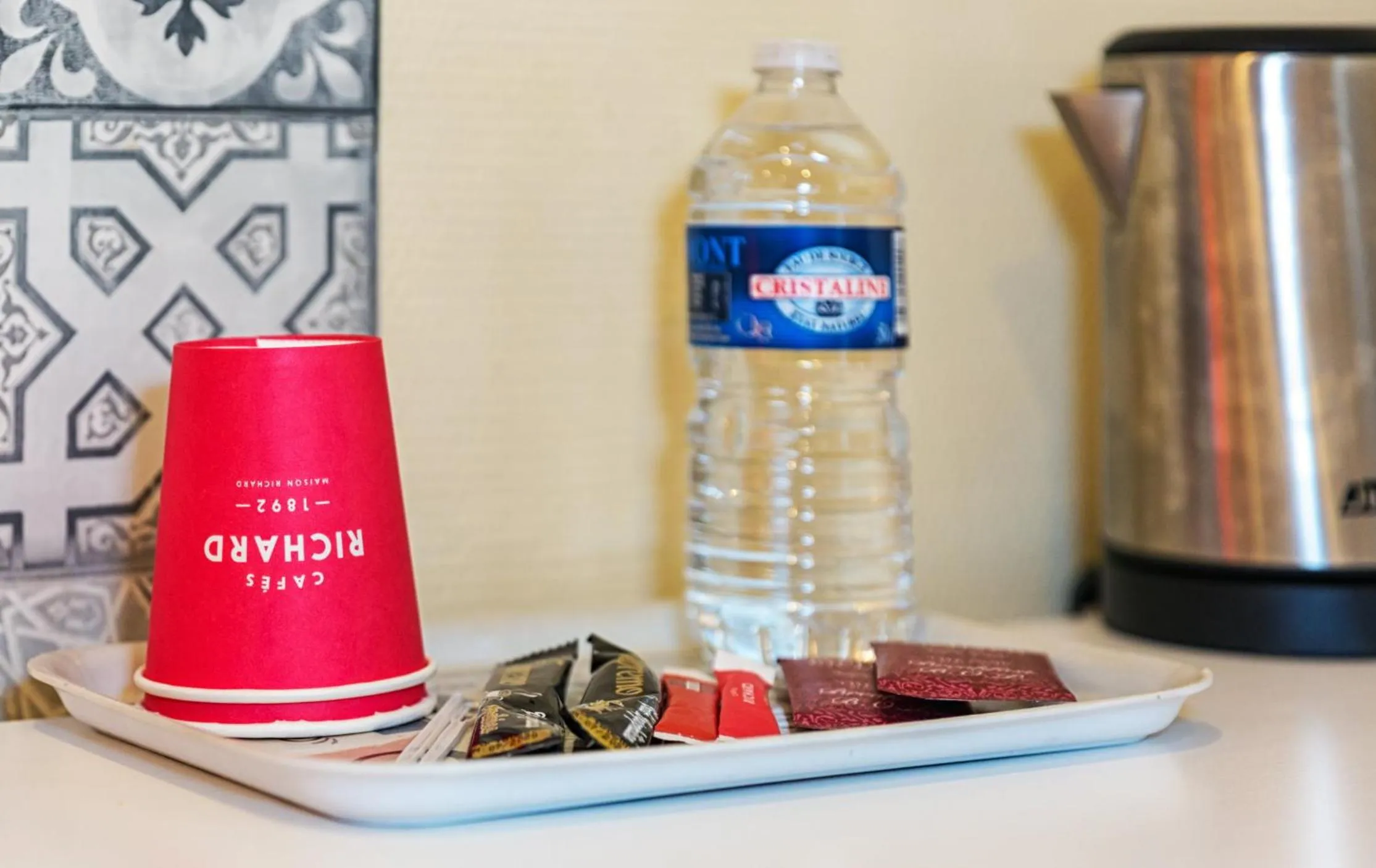 Coffee/tea facilities in La Commanderie de Champarey
