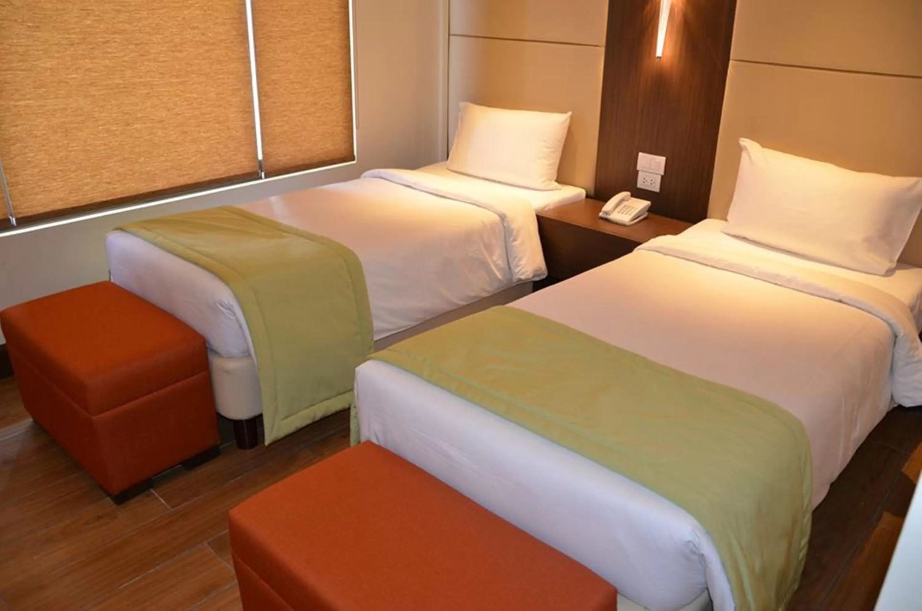 Bedroom, Bed in Hotel Monticello Tagaytay