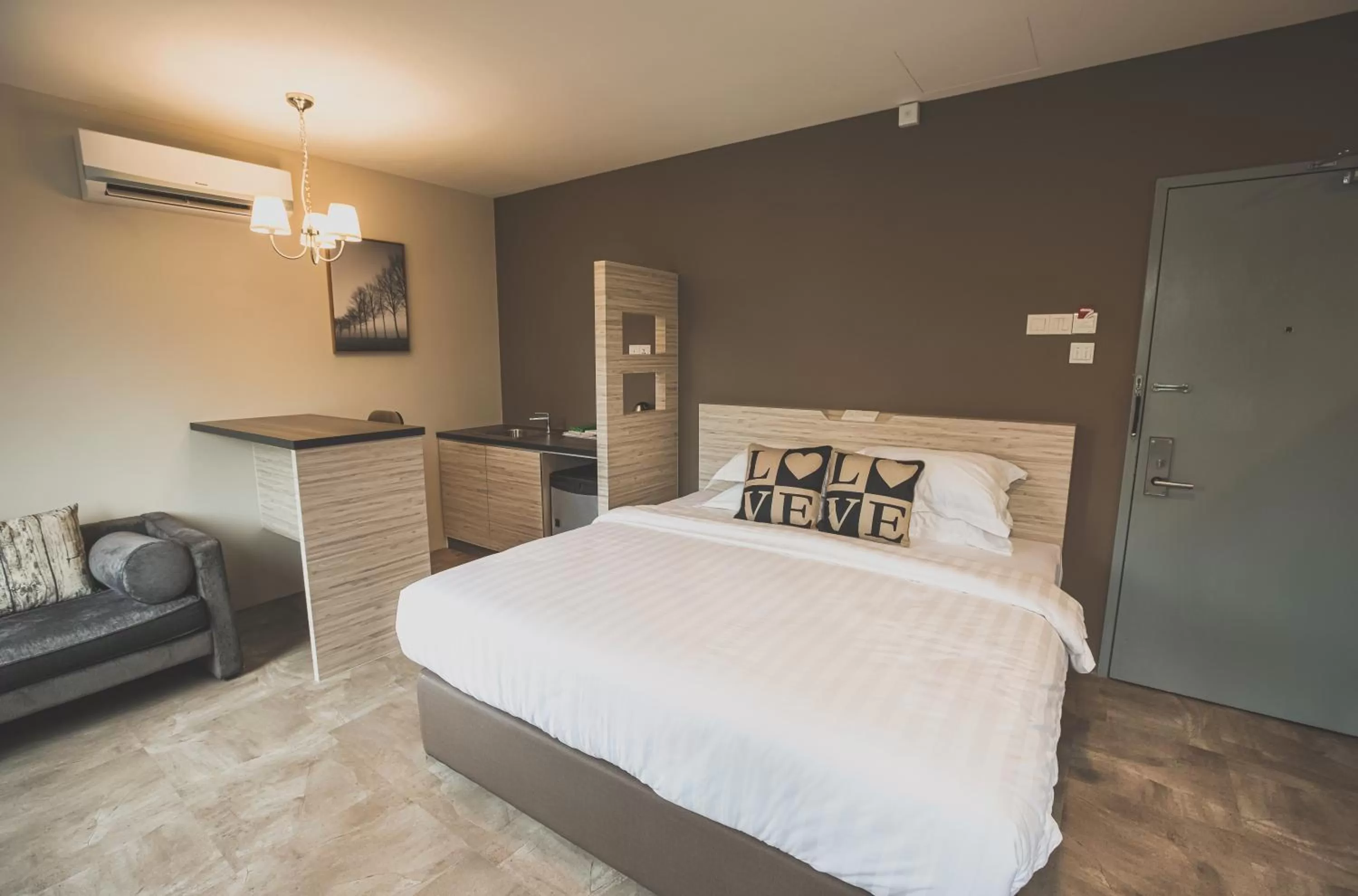 Bedroom, Bed in V3 Hotel & Residence Seri Alam