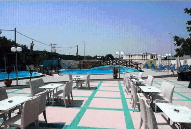 Day, Swimming Pool in Achillion Palace