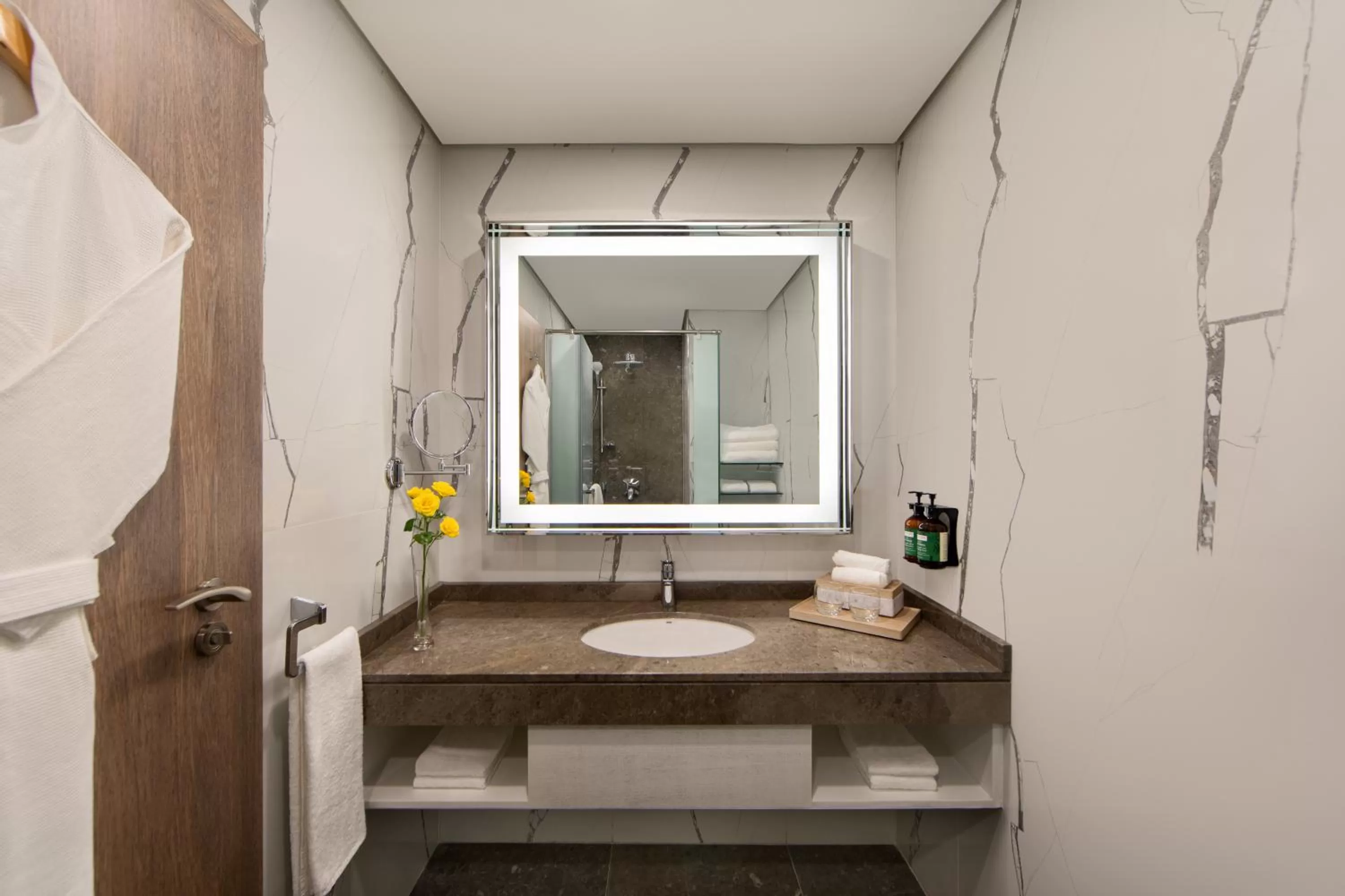 Bathroom in voco Dubai The Palm by IHG