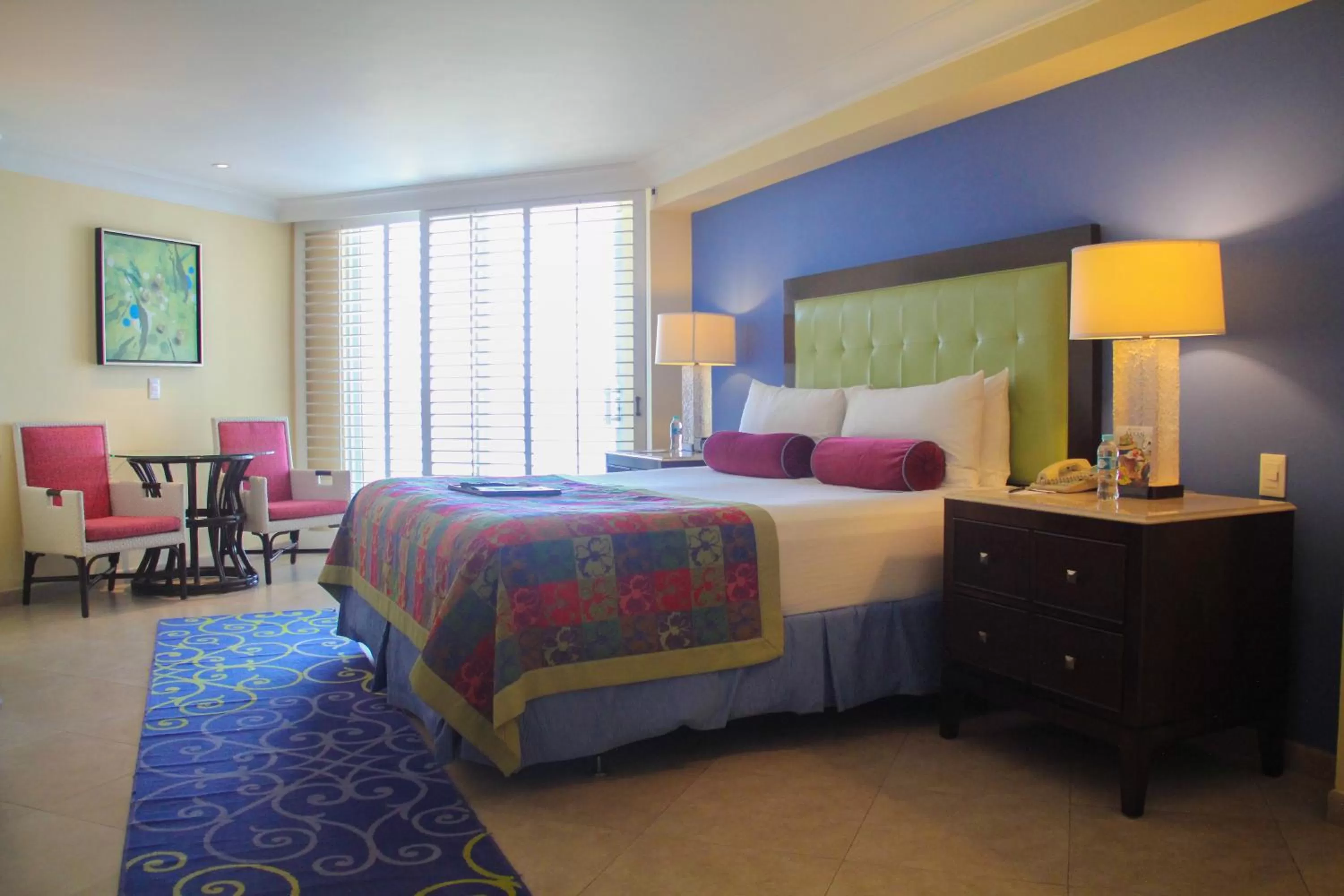 Photo of the whole room, Bed in Princess Mundo Imperial Riviera Diamante Acapulco