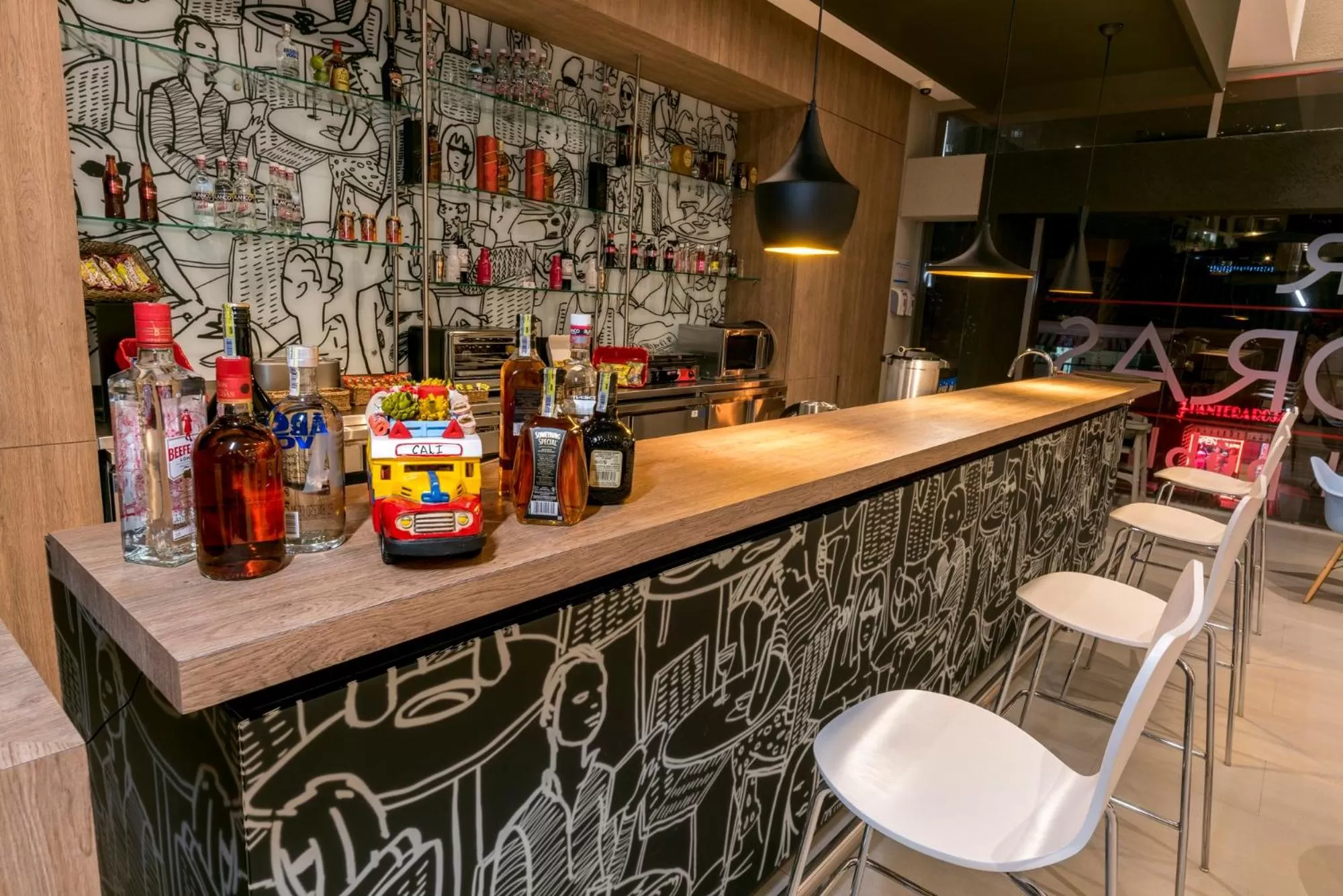 Lounge or bar in Hotel Ibis Cali Granada