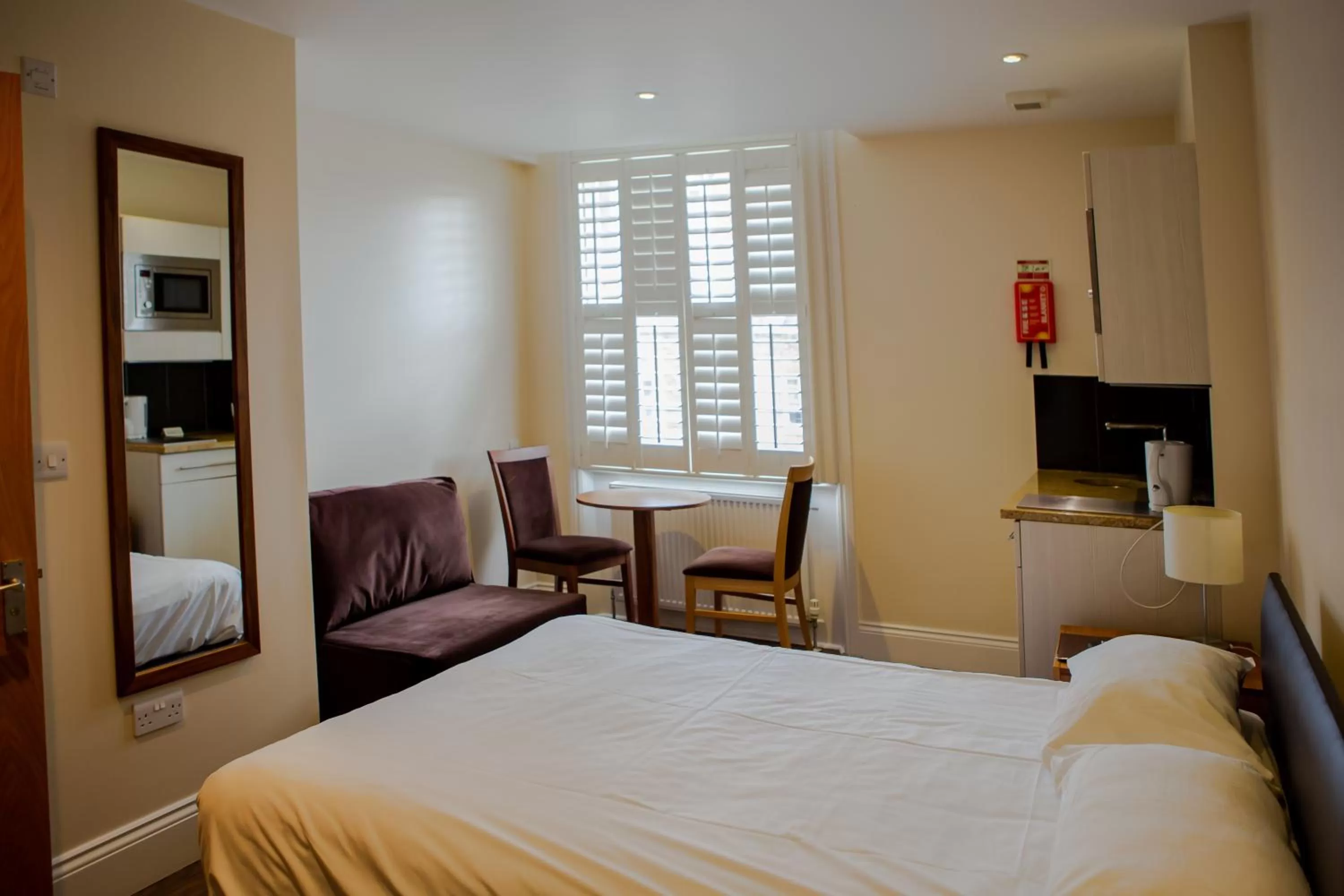 Bed in Marylebone Inn