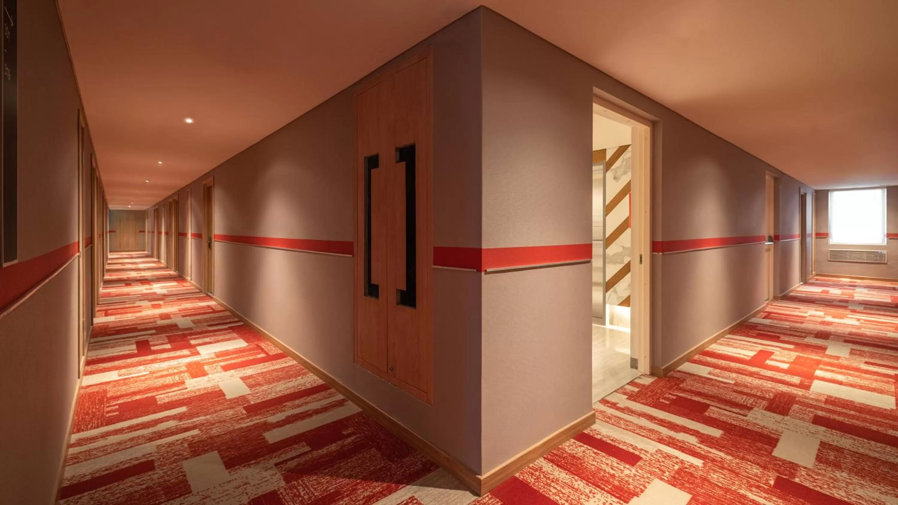 Property building in ibis Mumbai Vikhroli - An Accor Brand