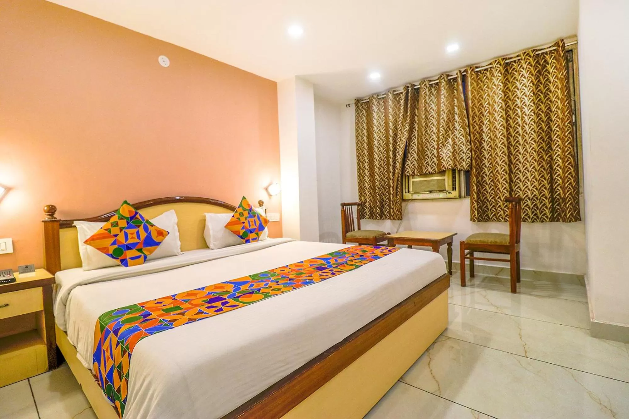 Bed in FabHotel Amritsar Residency