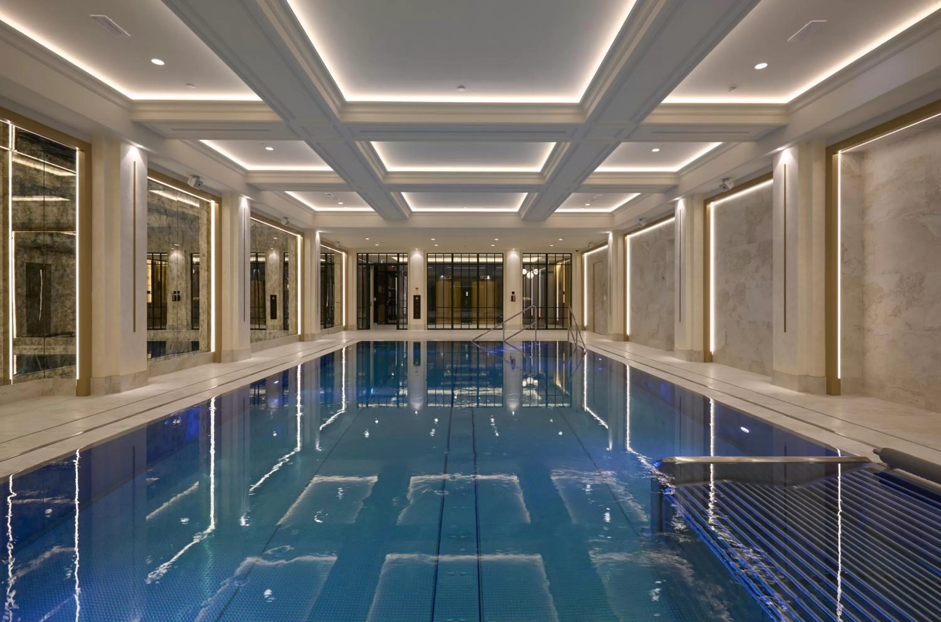 Swimming pool in Hotel Saski Krakow Curio Collection by Hilton