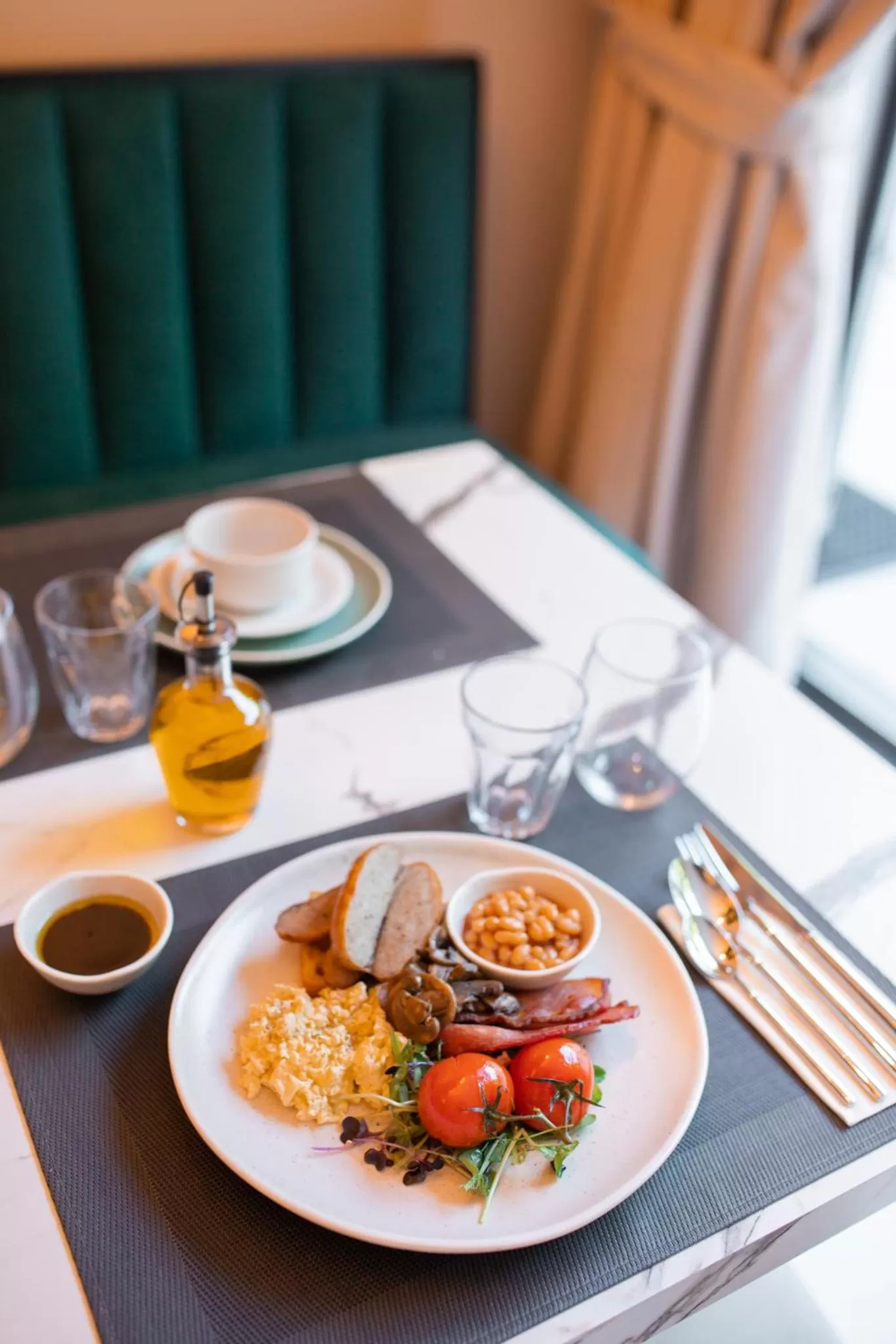 Breakfast in Merit Kensington Hotel