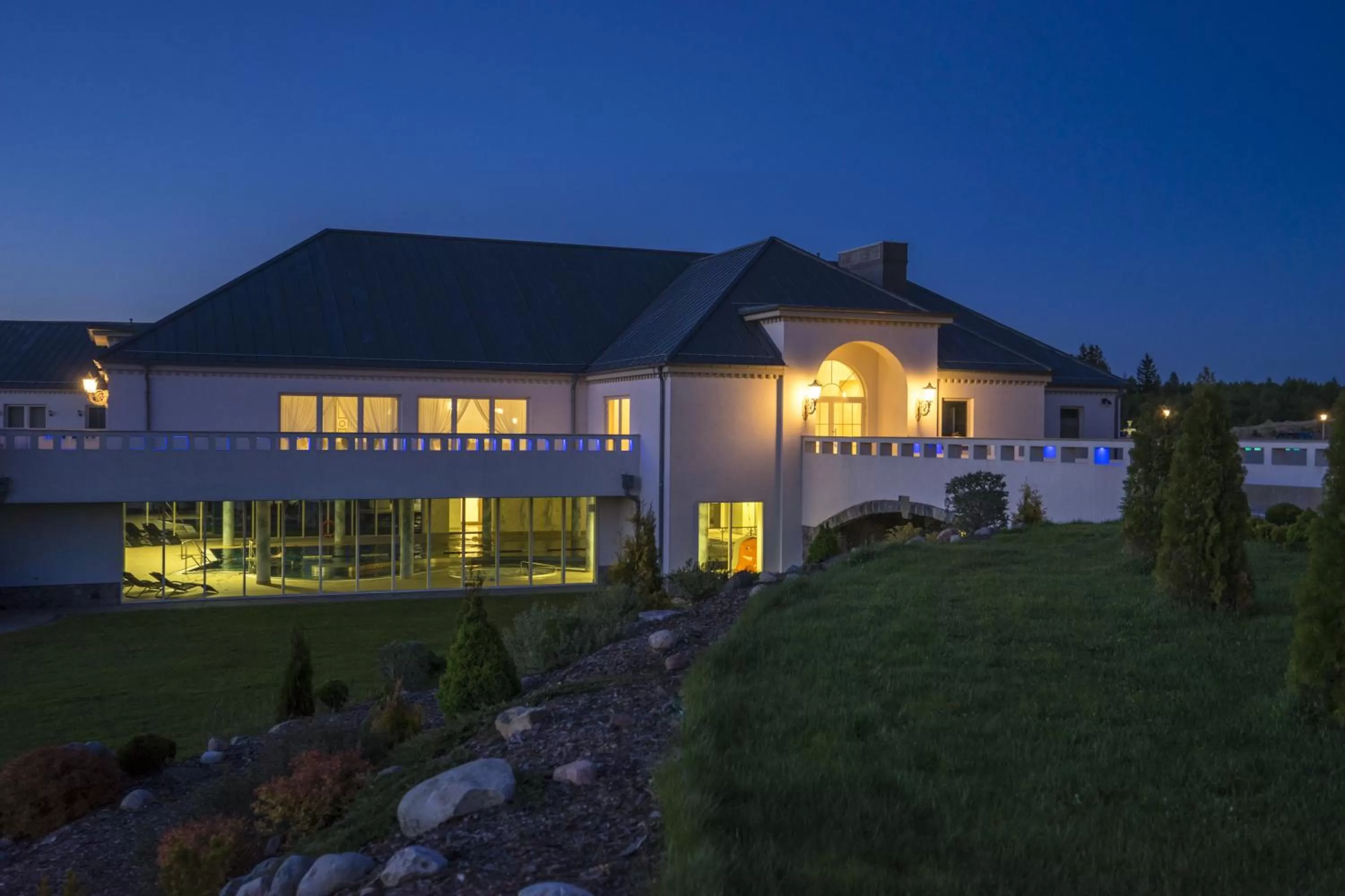 Property building in Hotel Kiston