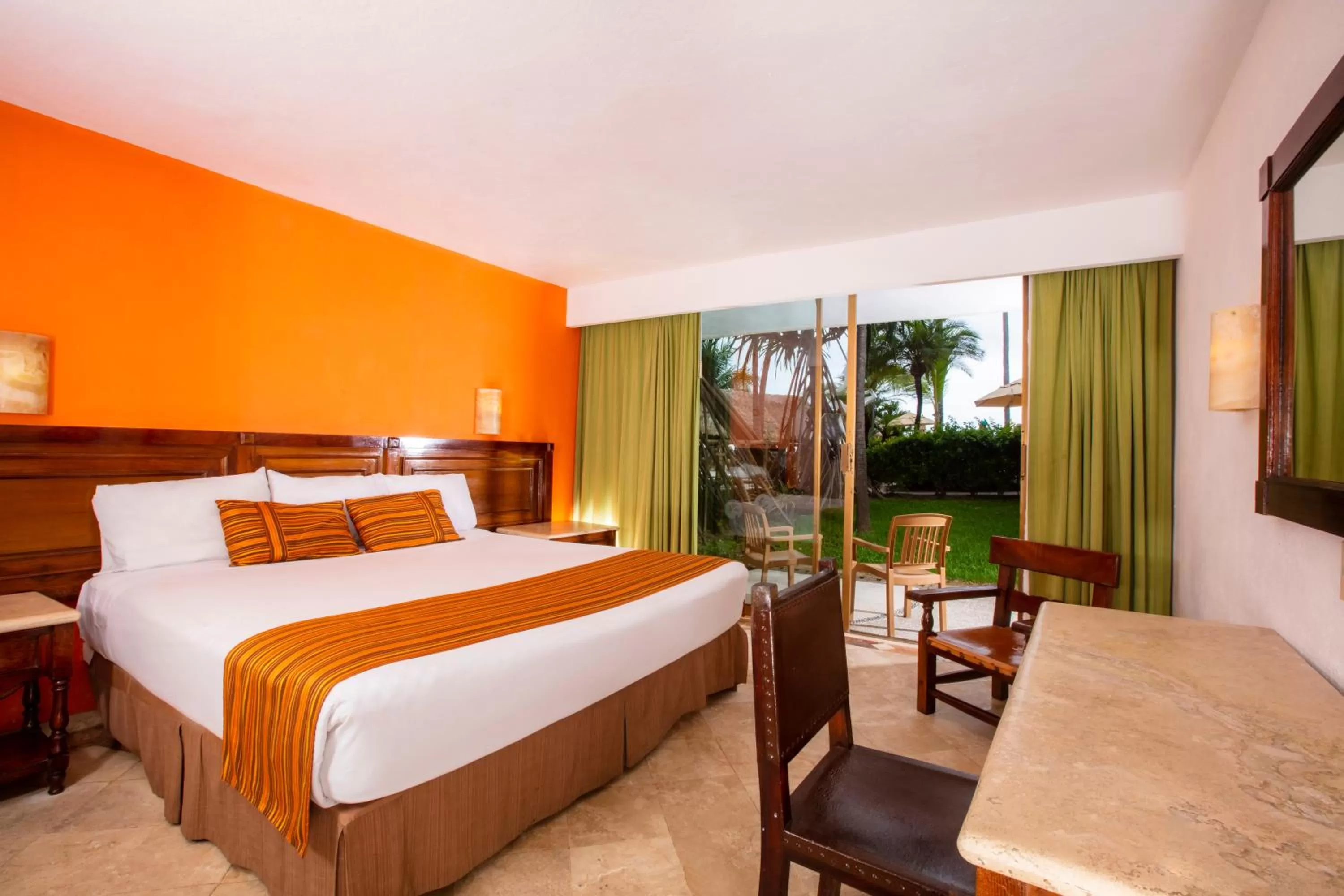 Bed in Las Palmas by the Sea All Inclusive