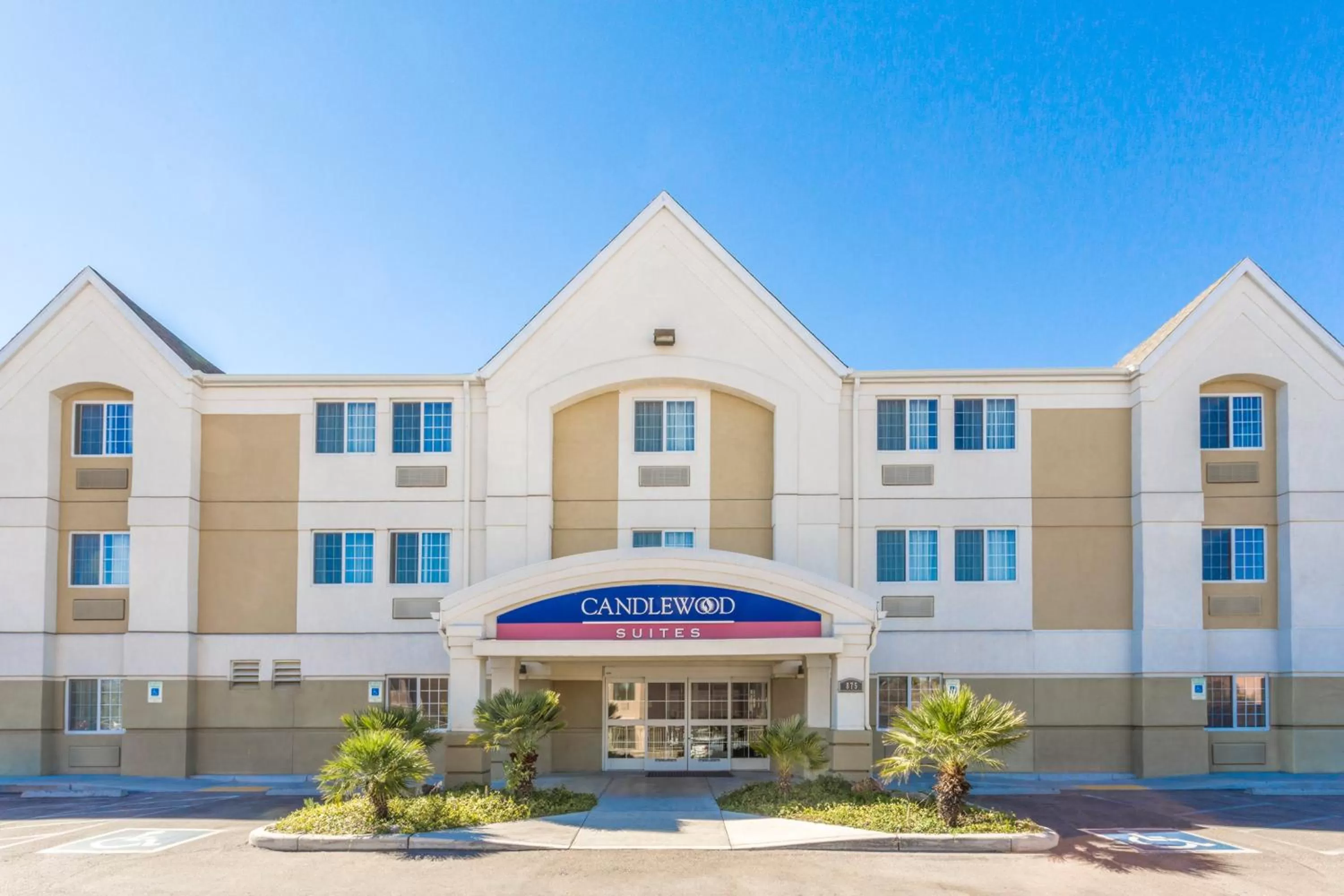 Candlewood Suites Nogales by IHG