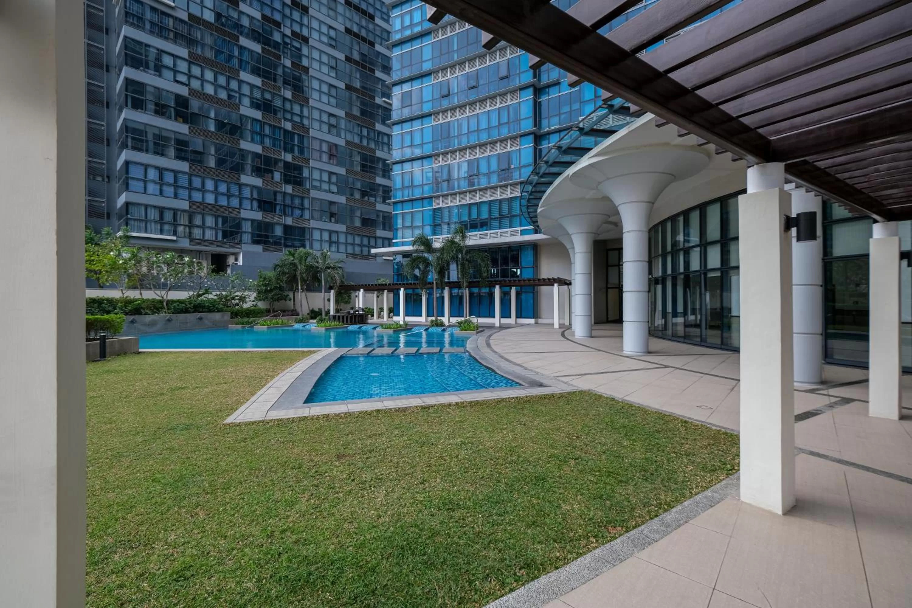 Property building in 1BR Suite in Uptown BGC