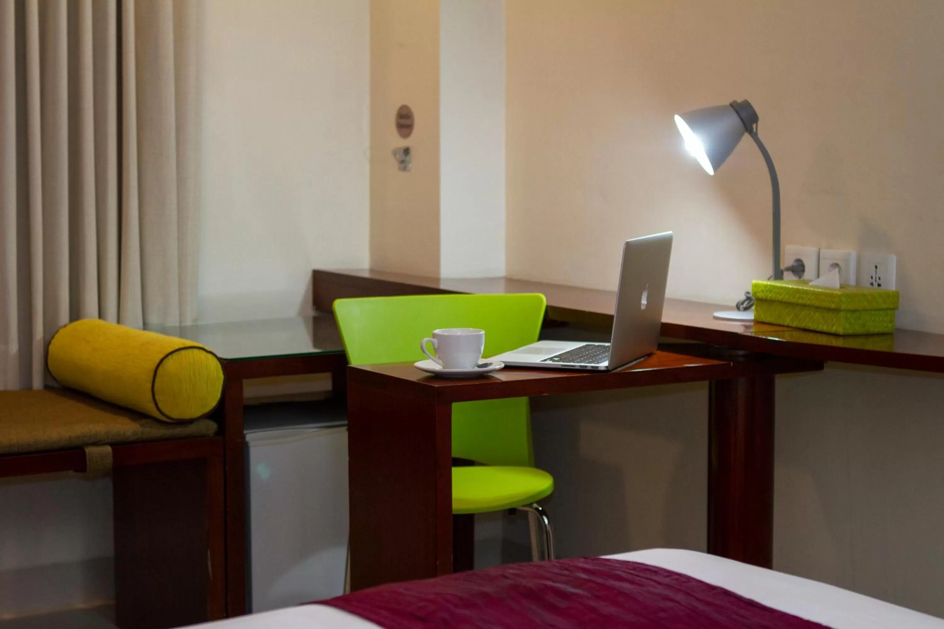 Other, Bed in PrimeBiz Hotel Kuta