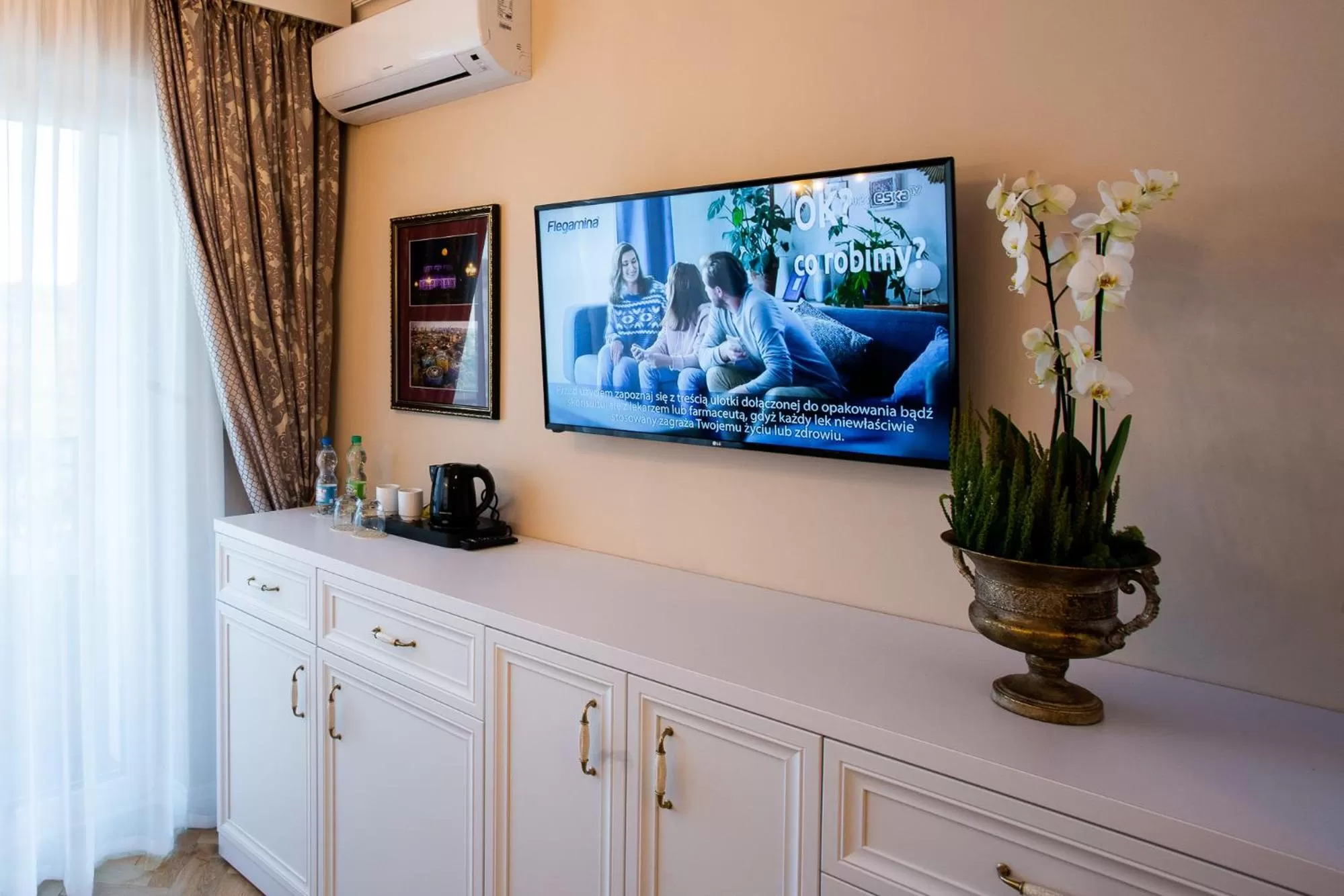 TV and multimedia in Willa Krakowska