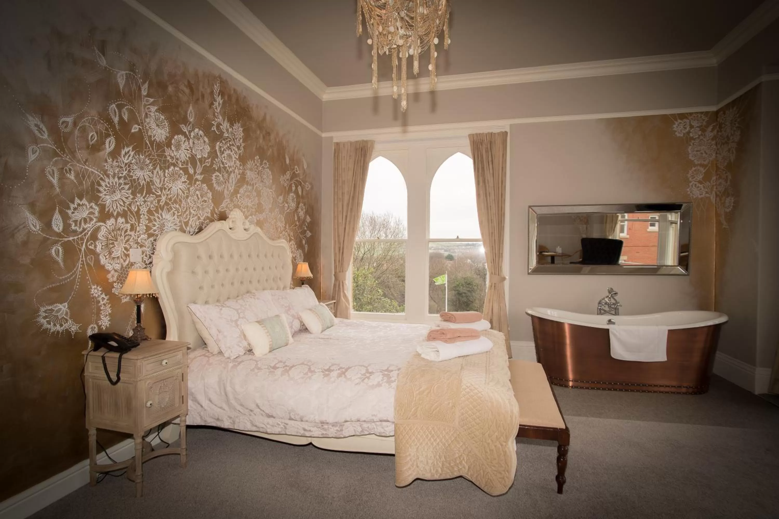 Photo of the whole room, Bed in Brockley Hall Hotel