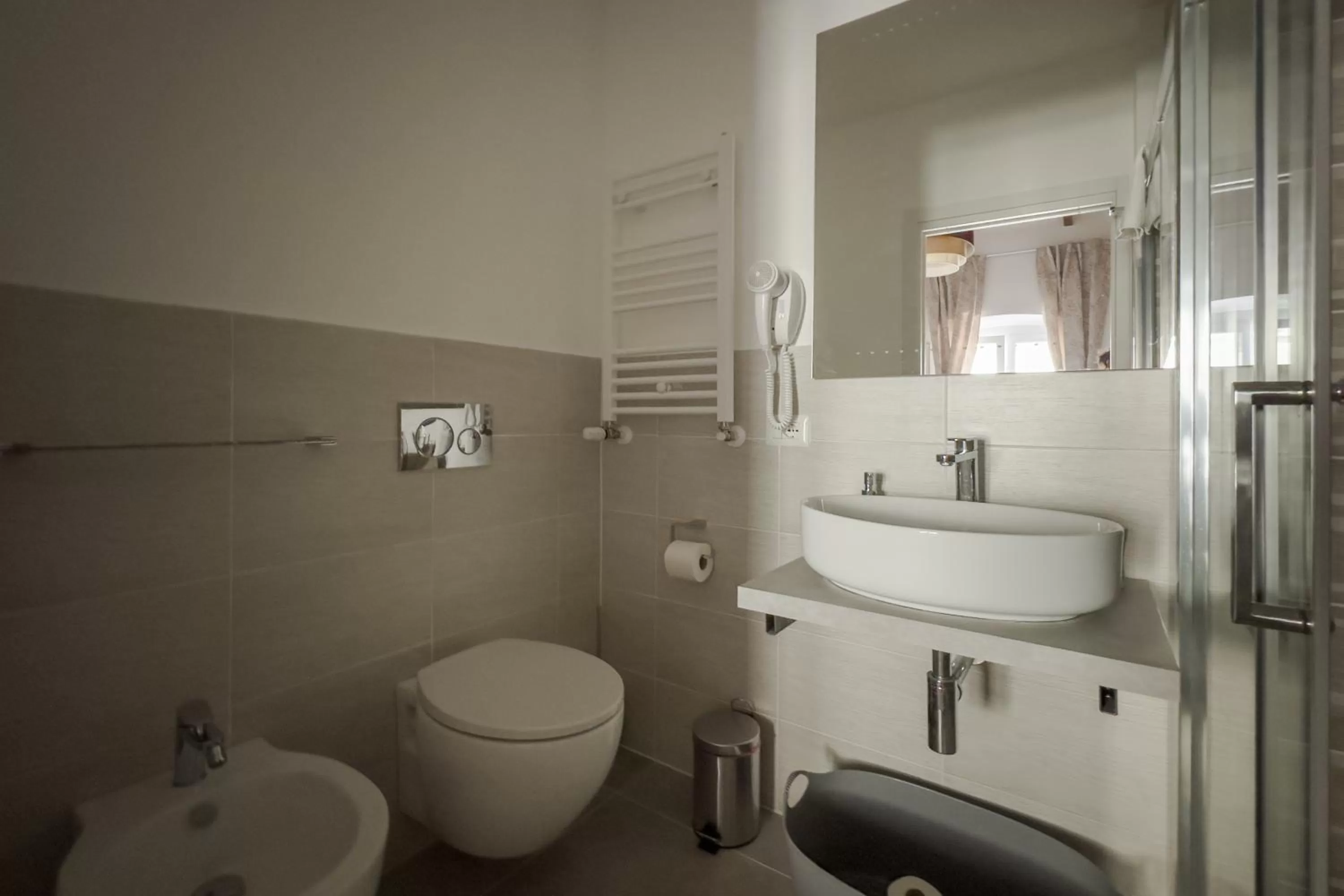 Bathroom in White Ostilia B&B