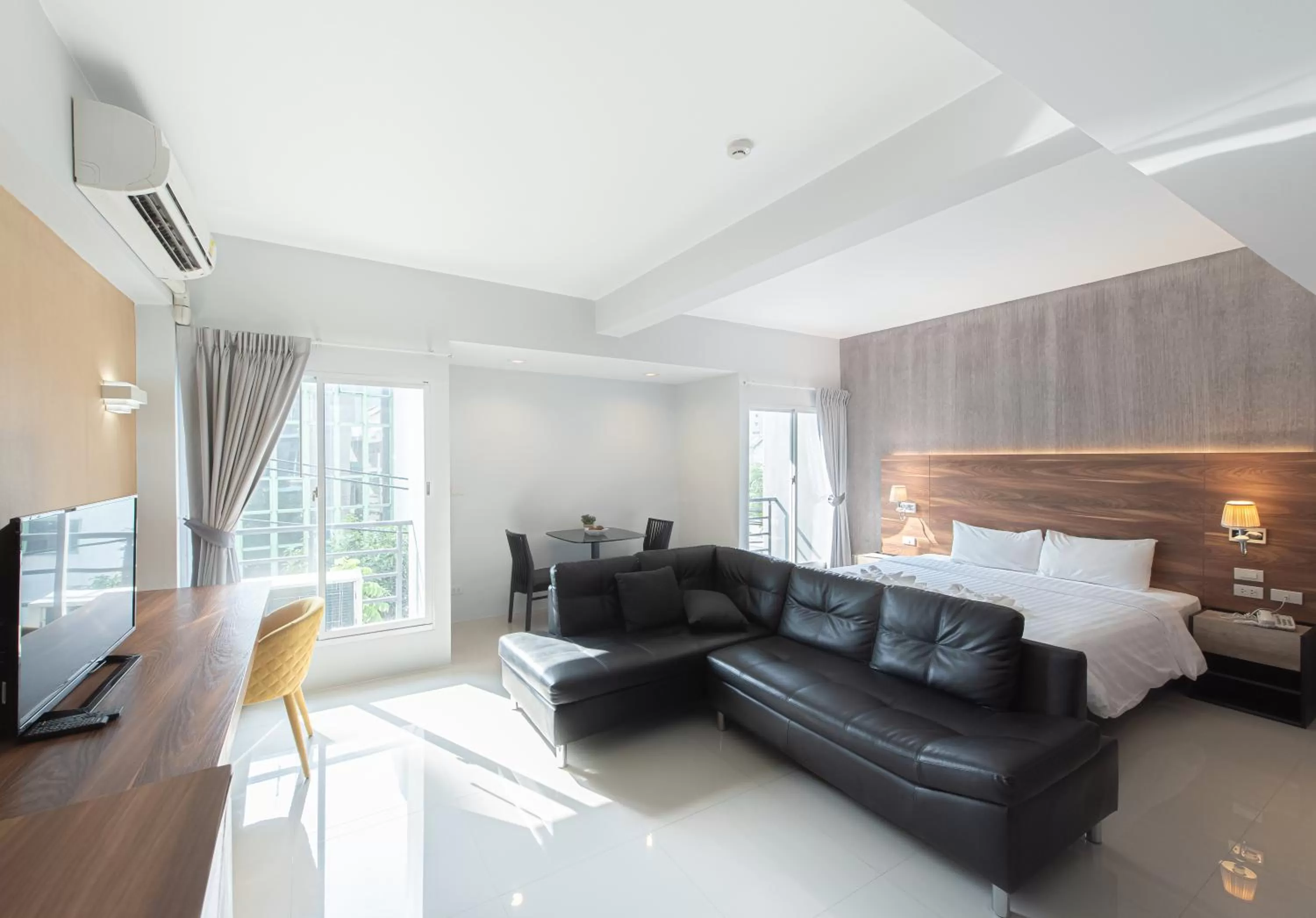 Photo of the whole room in The Proud Exclusive Hotel-SHA Plus