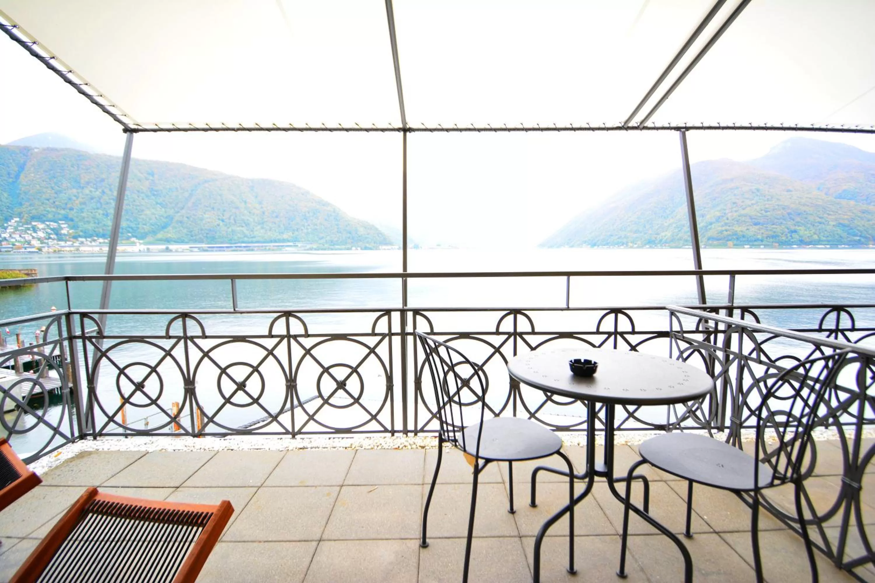 Balcony/Terrace in Lac Hotel