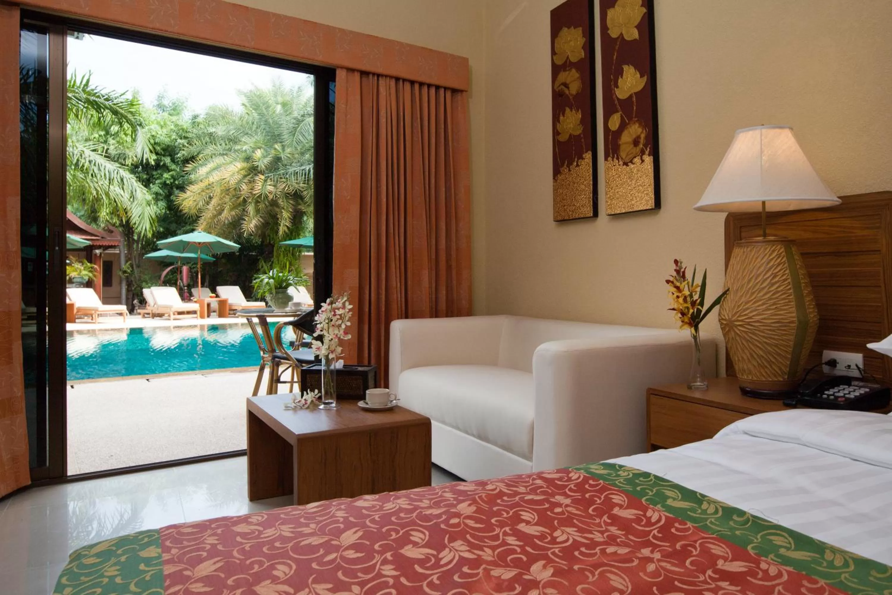 Living room, Bed in Baan Souy Resort
