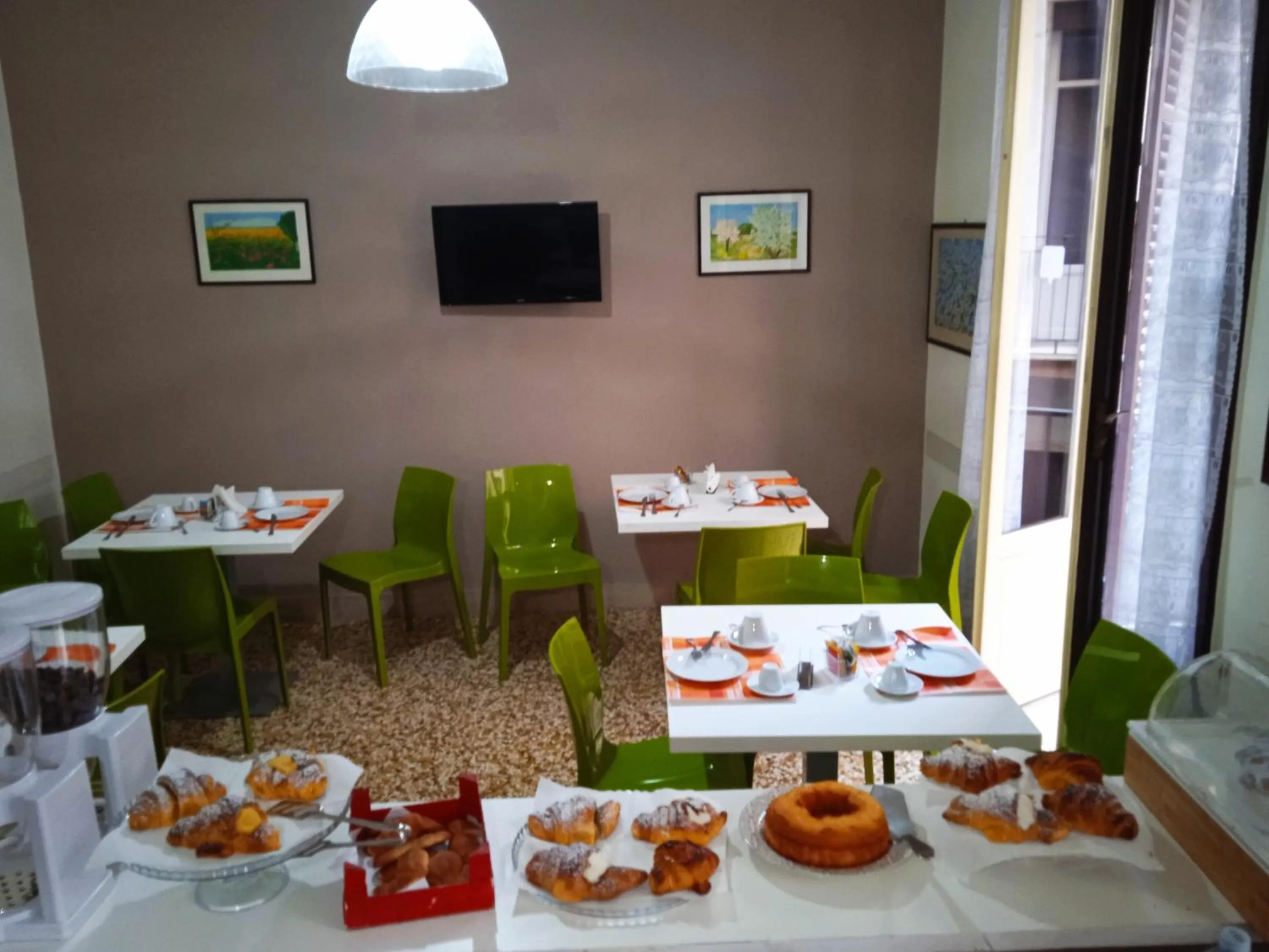 Breakfast in Il Quadrifoglio Room& Suite