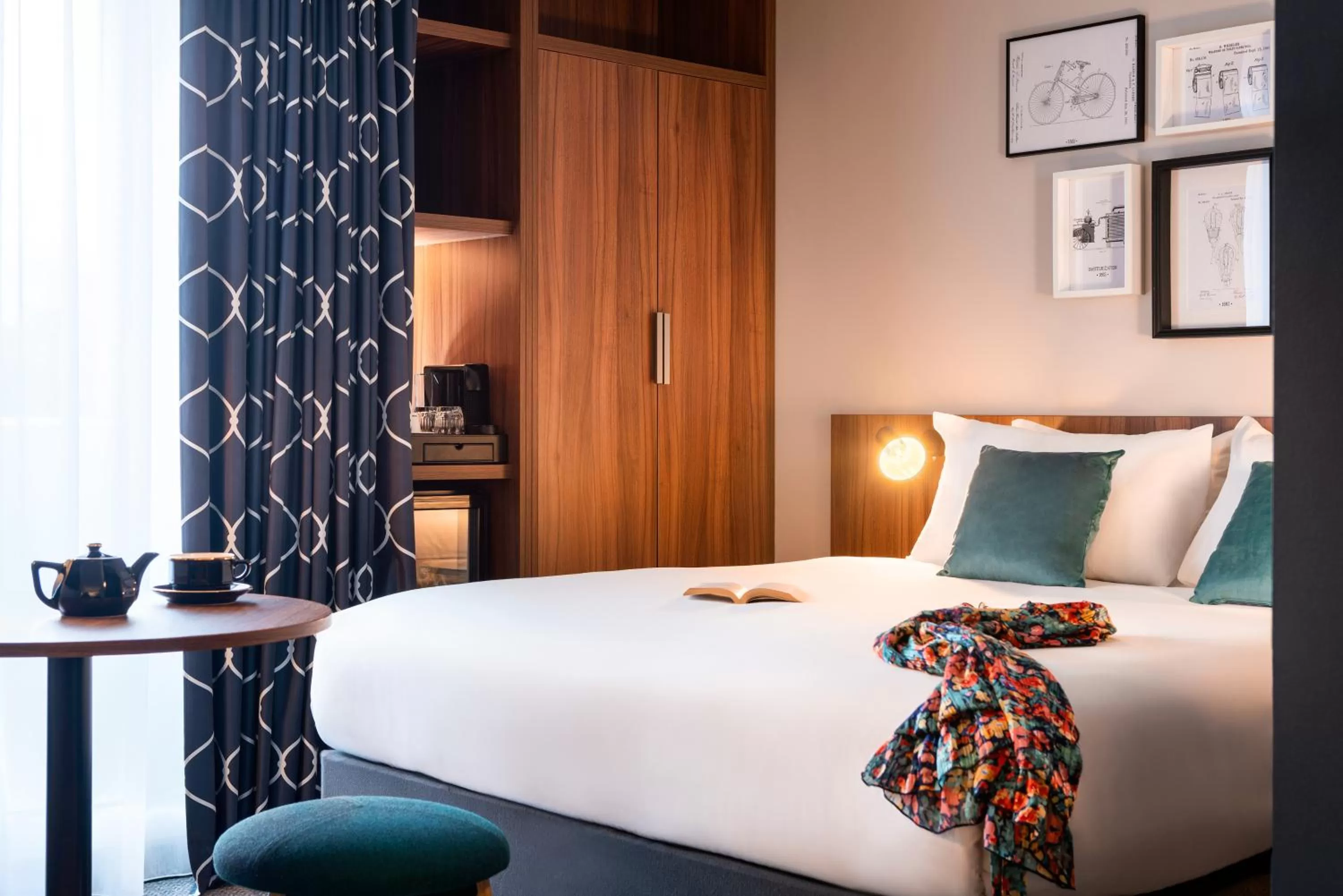 Decorative detail, Bed in Mercure Paris Montparnasse Pasteur