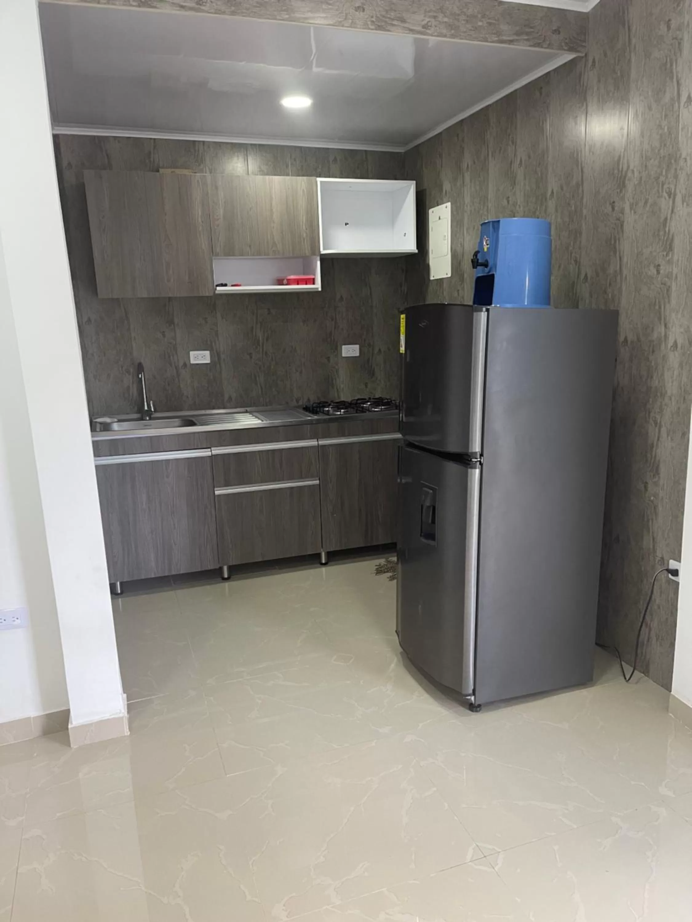 Kitchen/Kitchenette in Apartamentos Isla Tropical