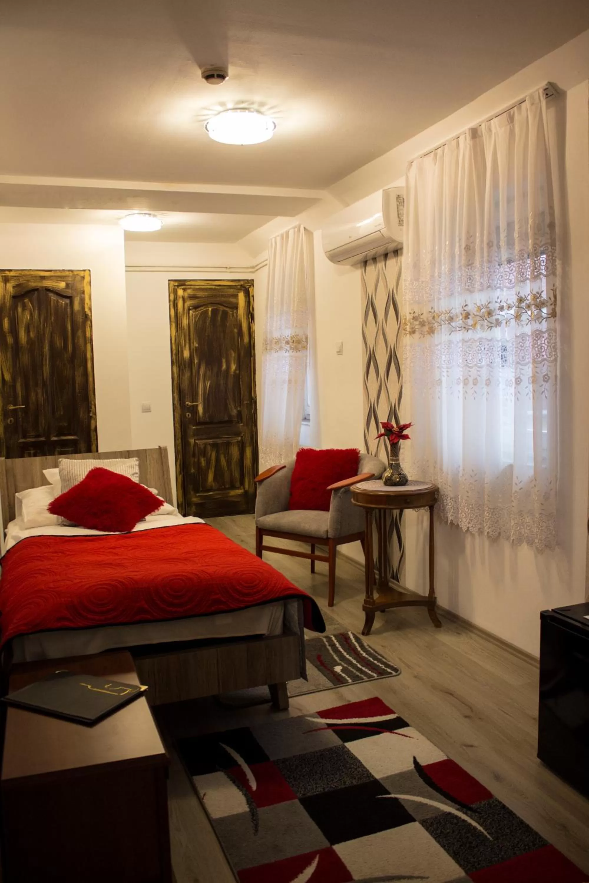 Vadász Panzió és Étterem