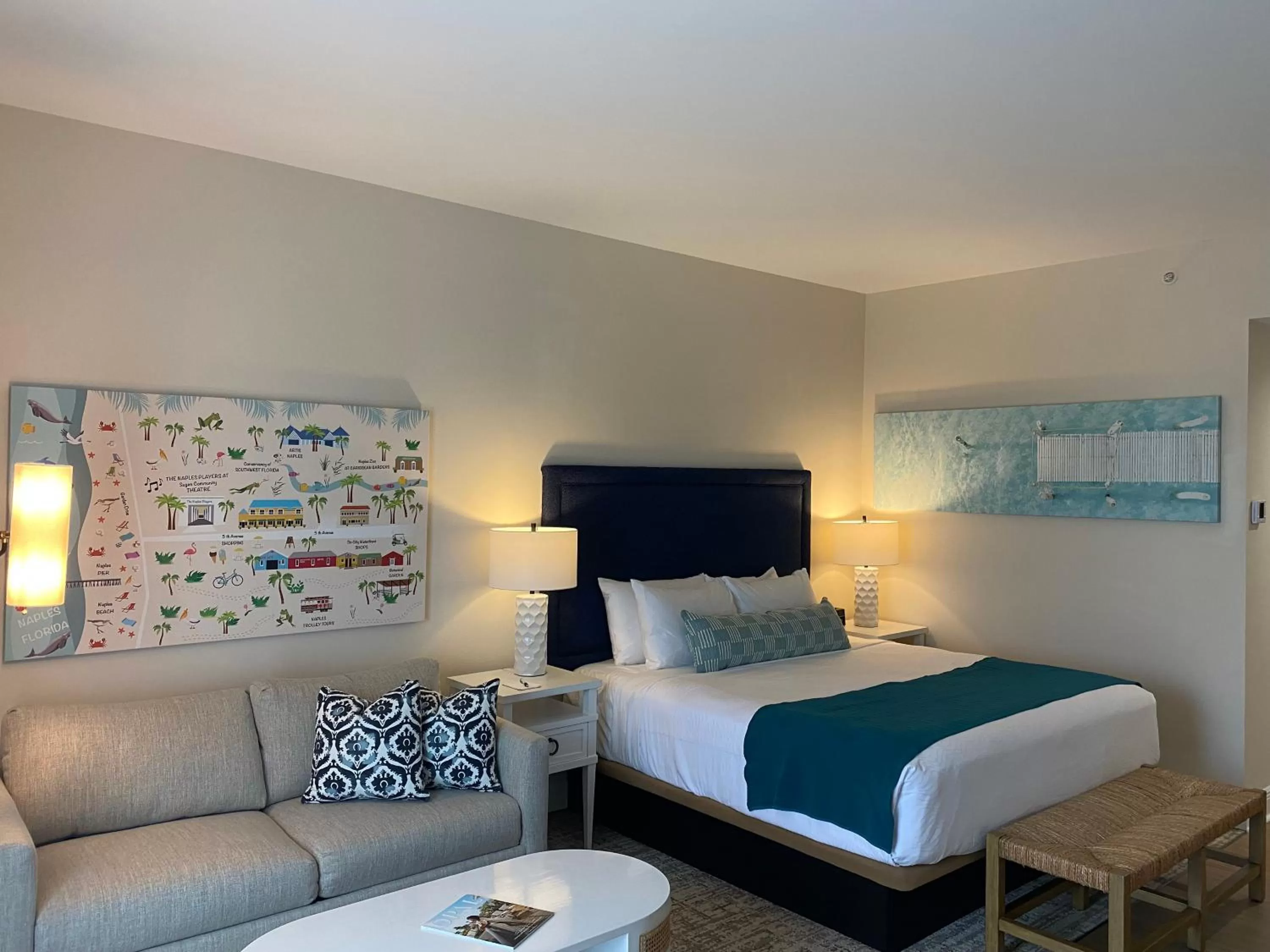 Bed in The Capri Inn