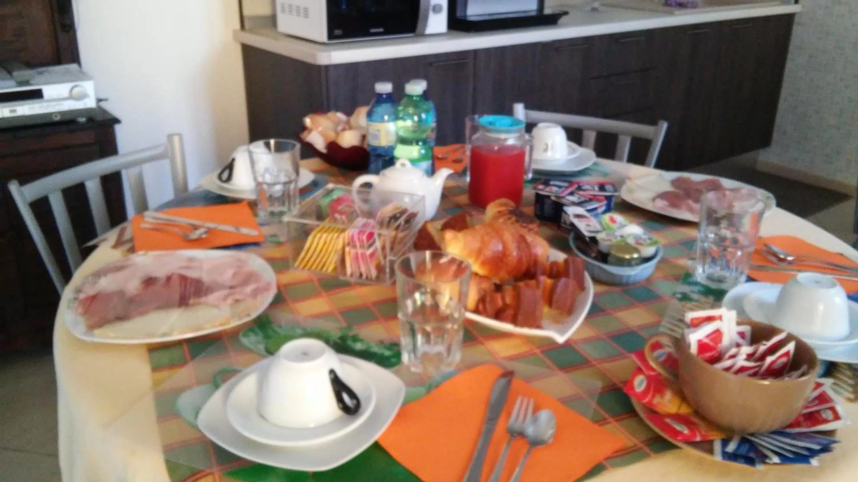 Food and drinks in Bed and Breakfast Luna