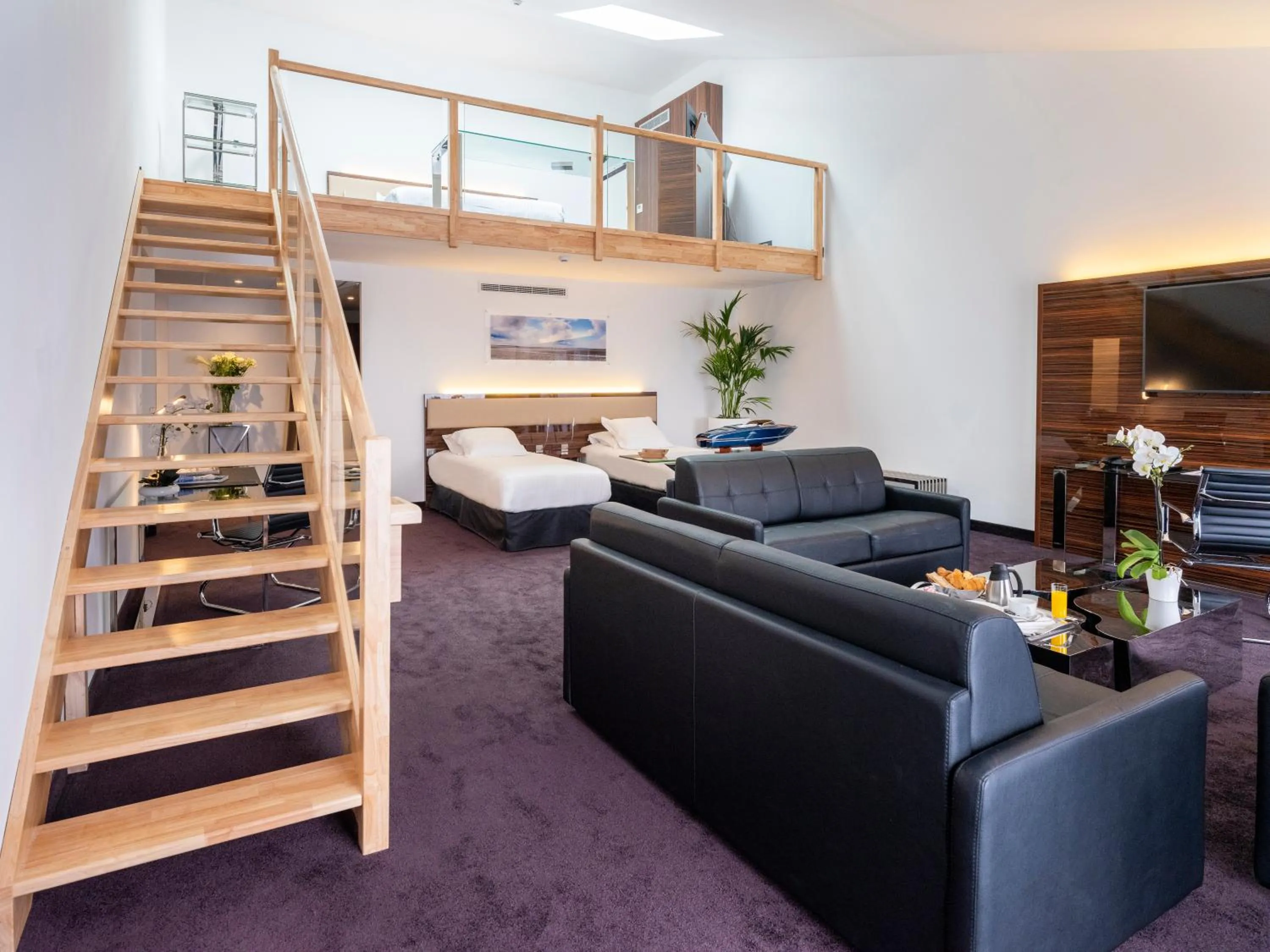 Photo of the whole room in Westotel Le Pouliguen