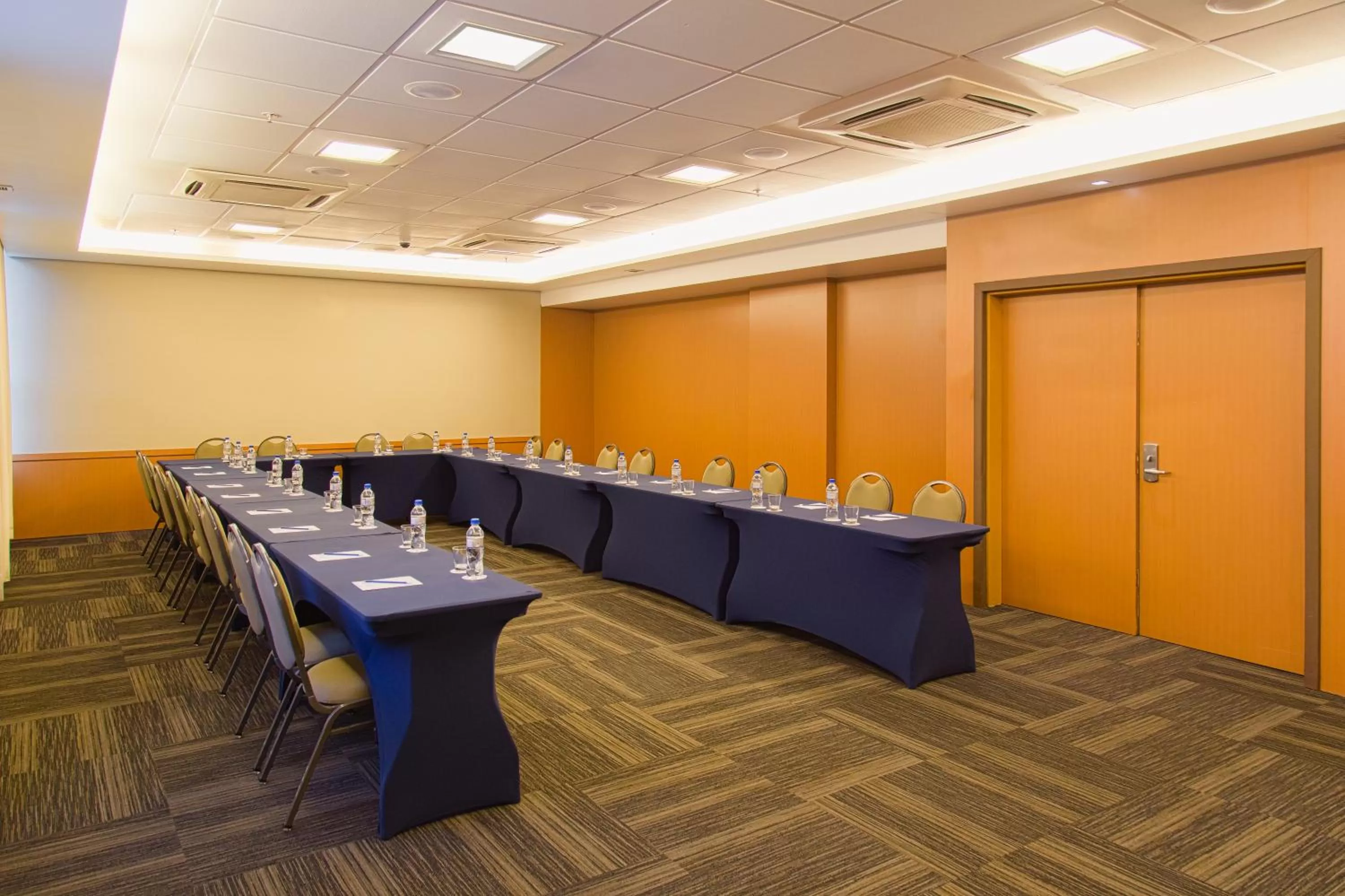 Business facilities in Novotel Porto Alegre Airport