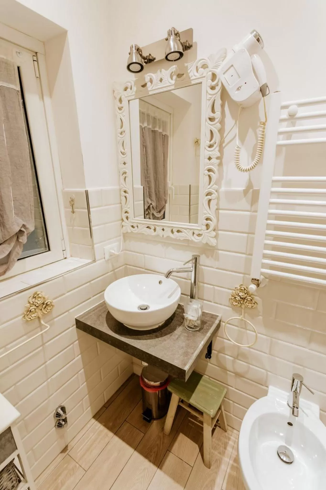 Bathroom in Vatican Boutique inn