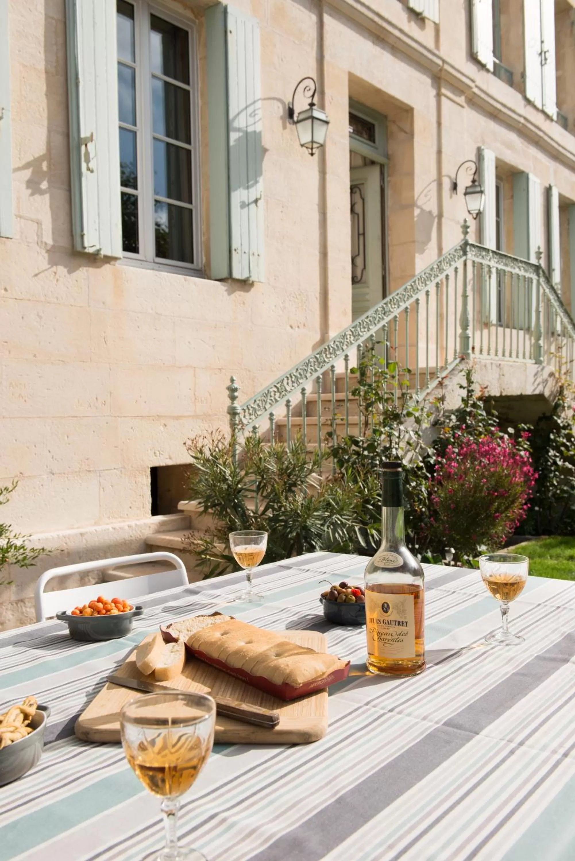 Meals in La Tillaie SPA et Sauna