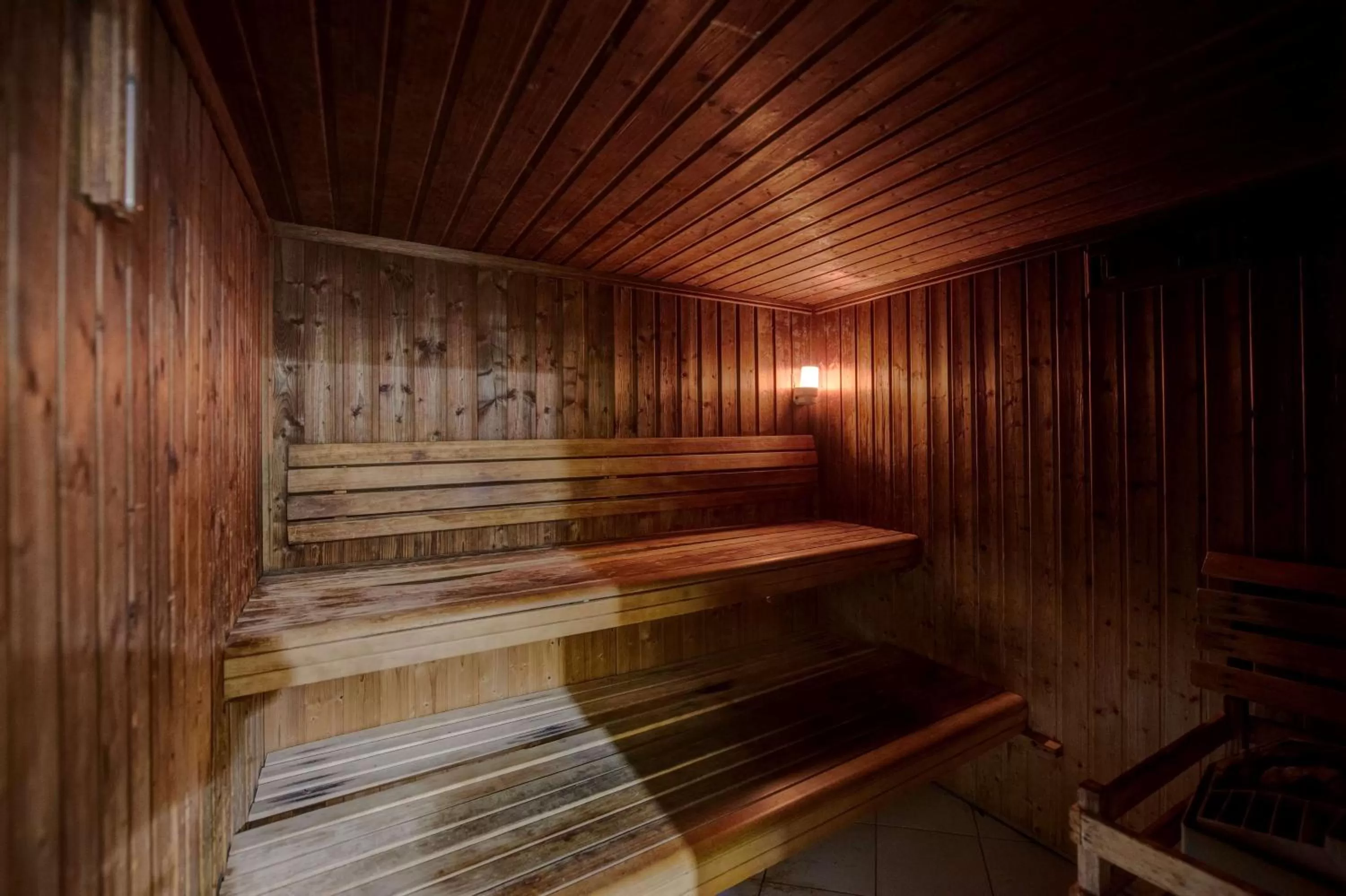 Sauna in Howard Johnson Plaza by Wyndham Dubai Deira