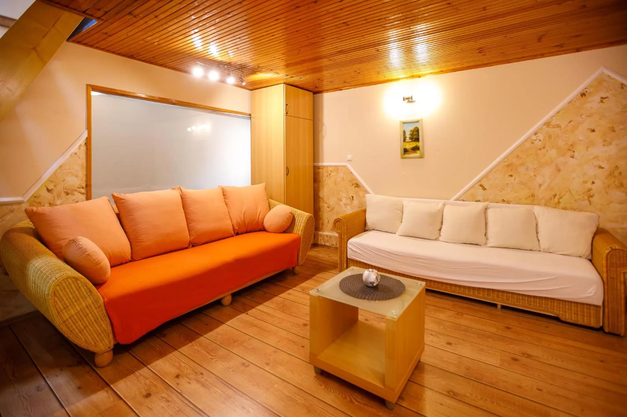 Central Panzió Gyula