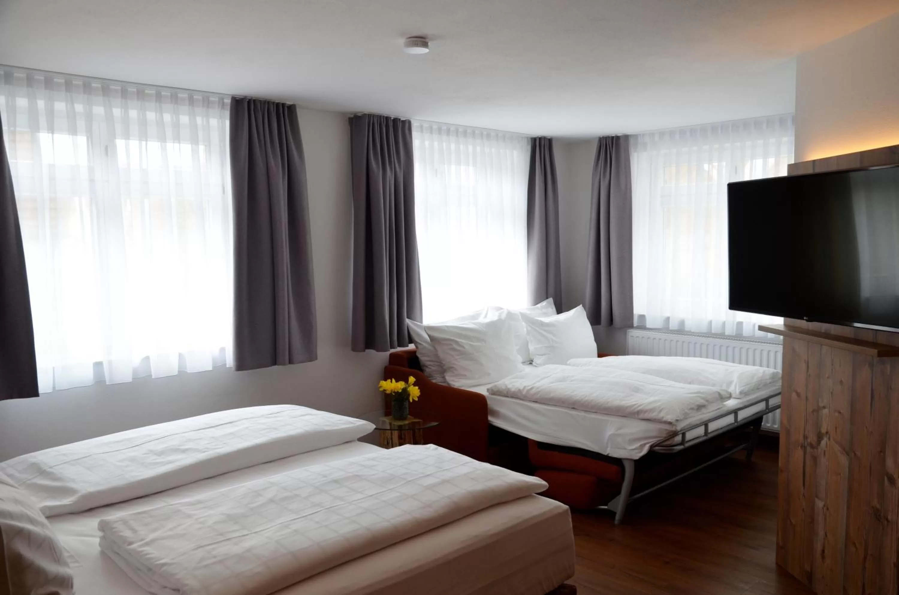 Photo of the whole room, Bed in Am Zehntstadl Hotel & Sauna