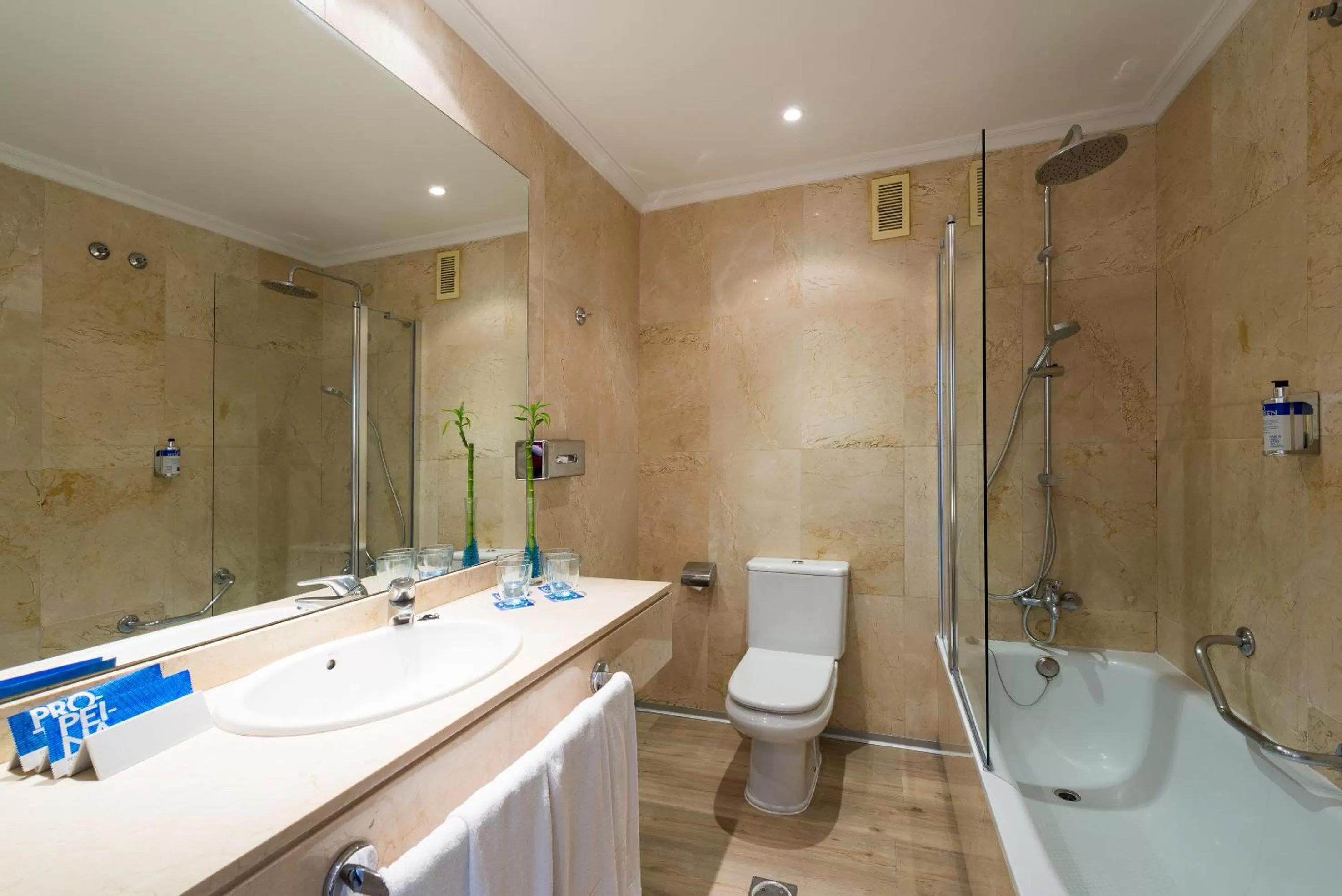 Bathroom in Hotel Madrid Gran Via 25, Affiliated by Meliá