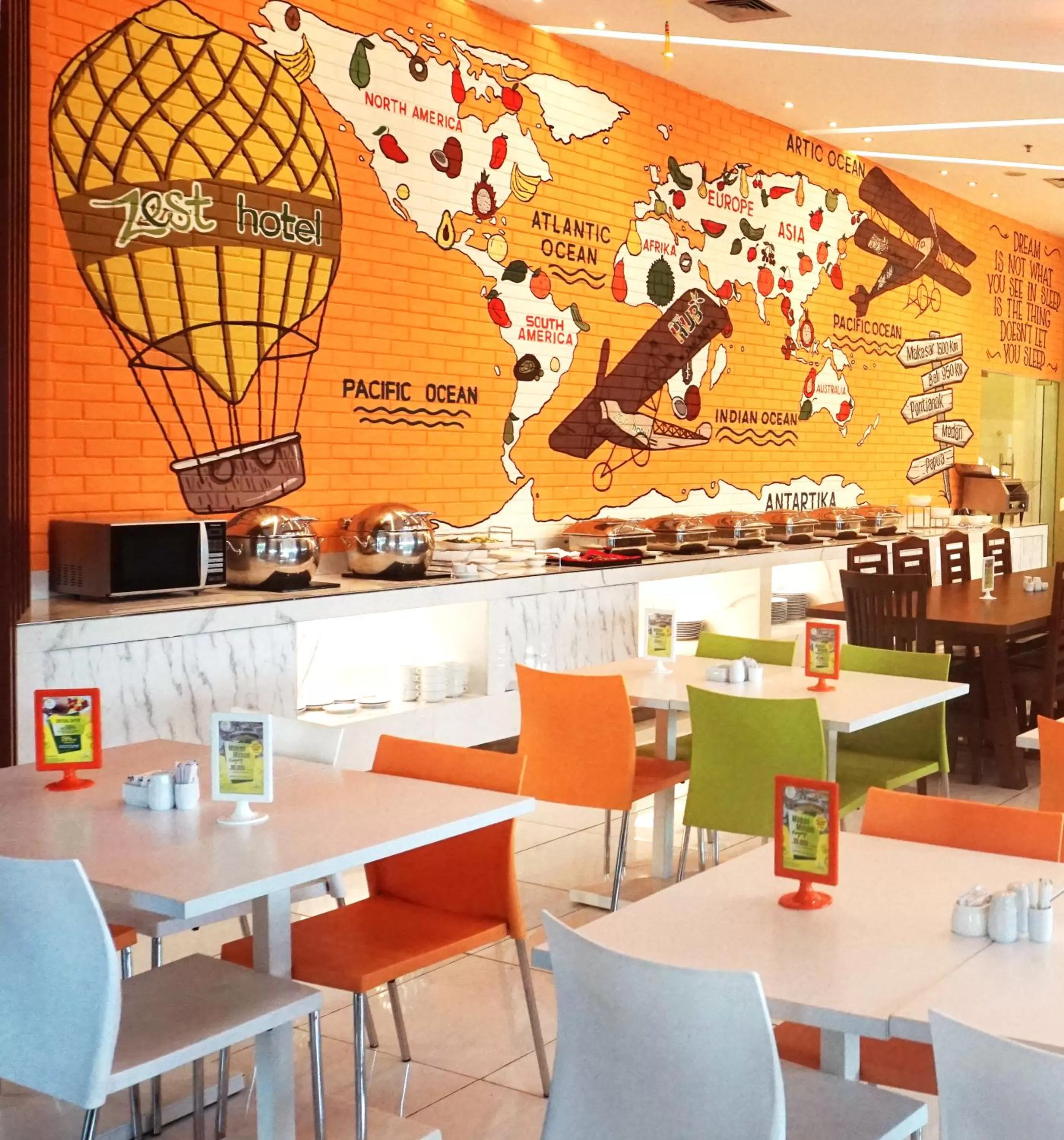 Restaurant/places to eat in Zest Airport Jakarta by Swiss-Belhotel International