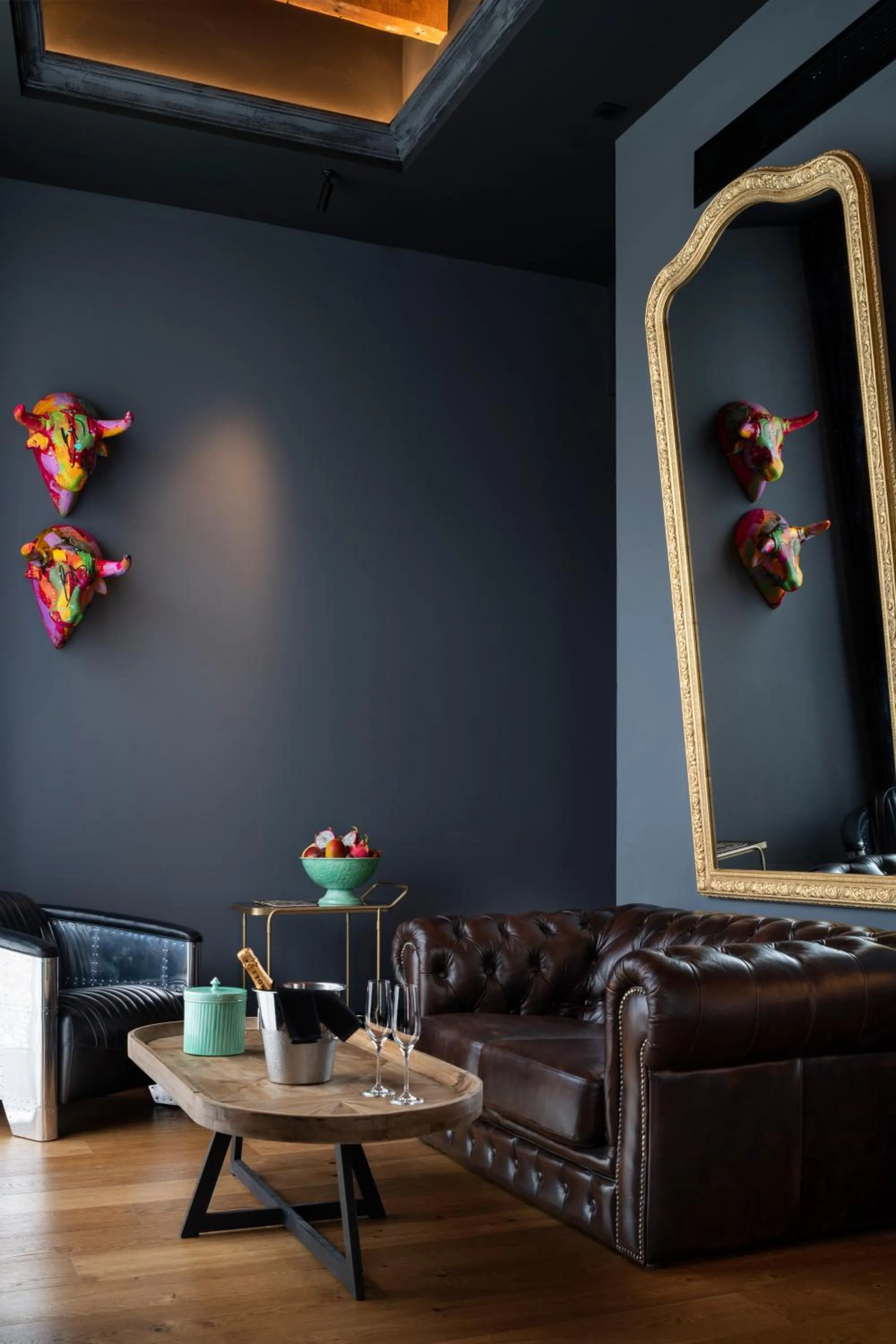 Living room in Hotel Lobby