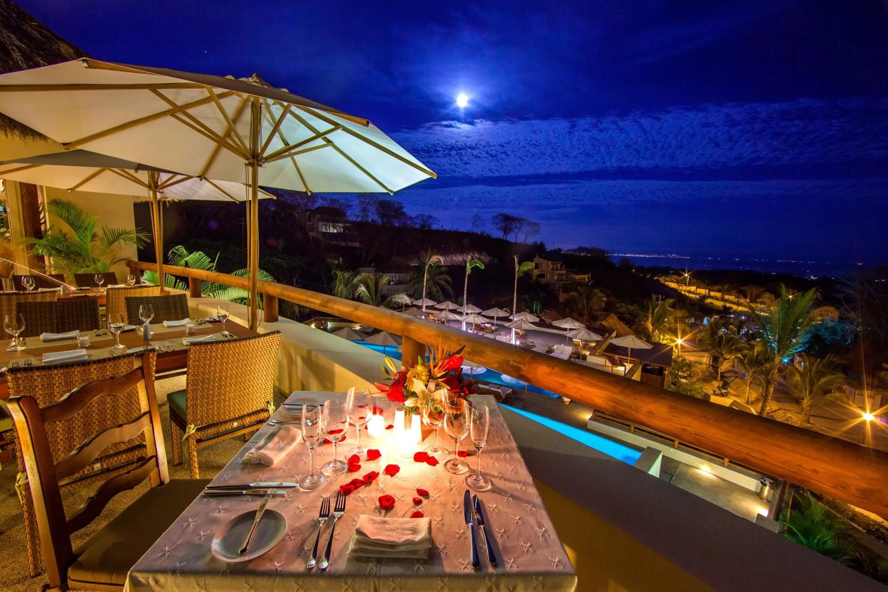 Restaurant/places to eat in Grand Matlali Suites & Villas Riviera Nayarit
