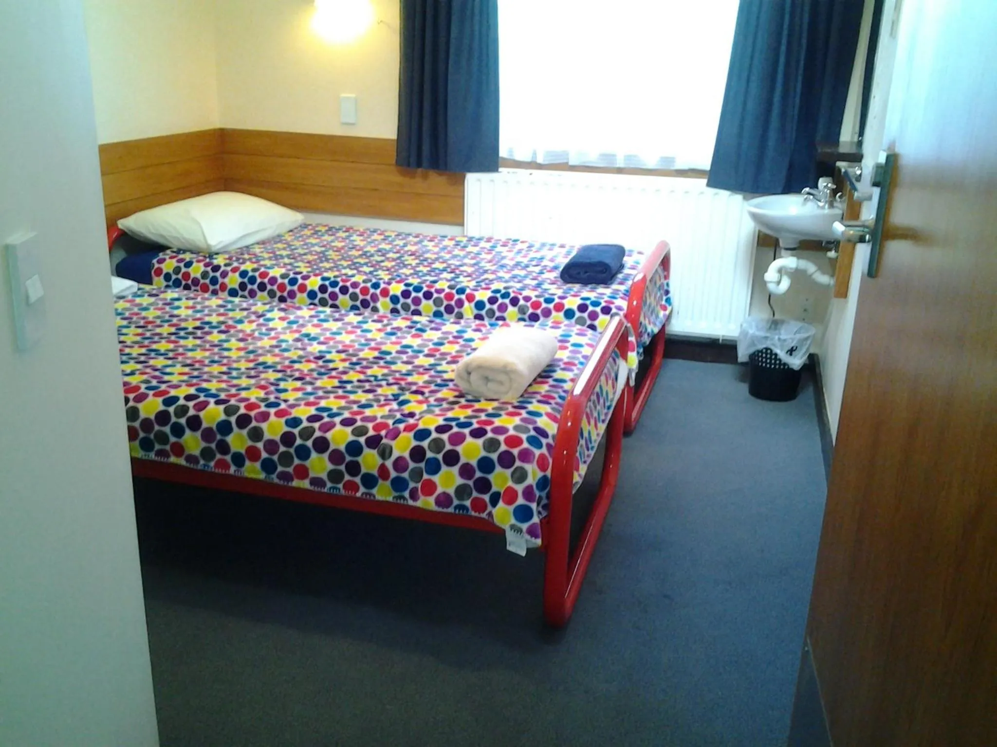 Economy Twin Room with Private Bathroom in Hikurangi StayPlace